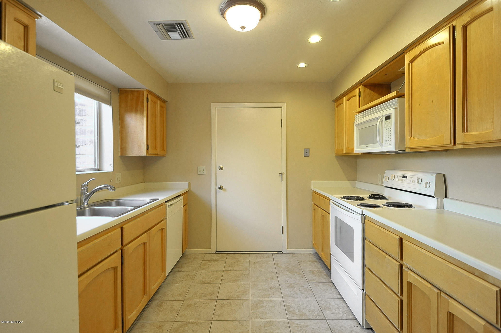 4234 E Presidio Road