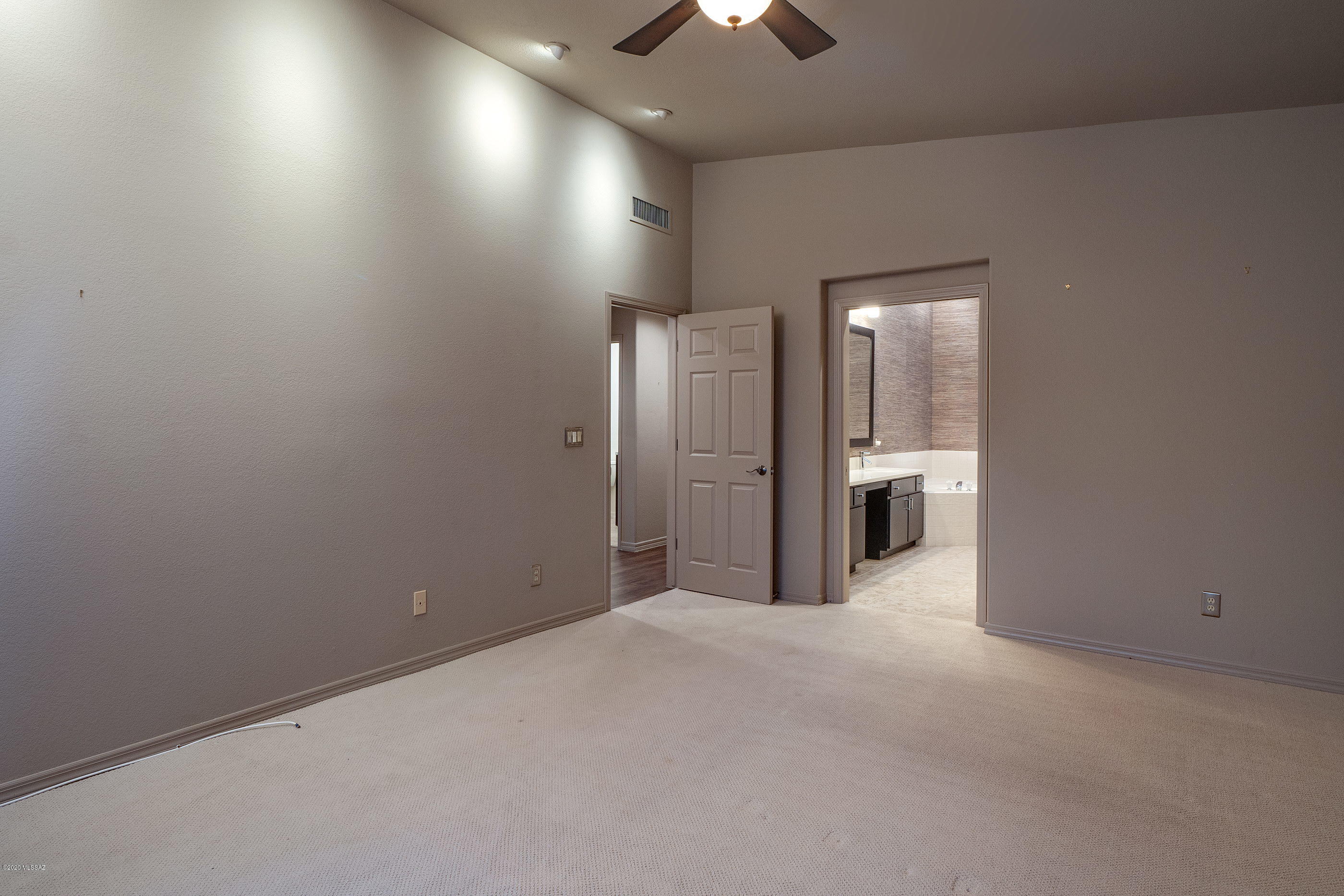 5868 N Misty Ridge Drive
