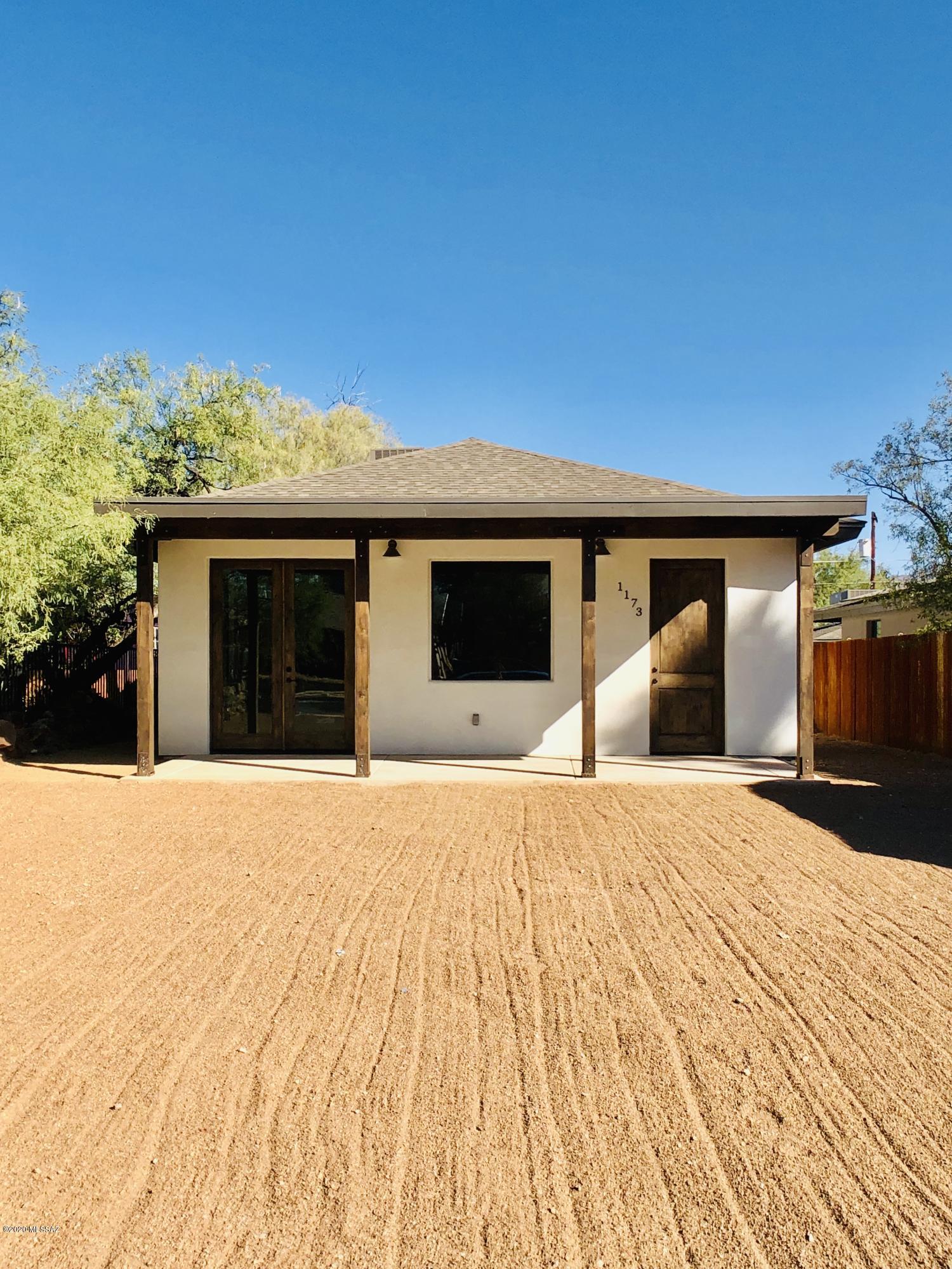 1173 E Seneca Street