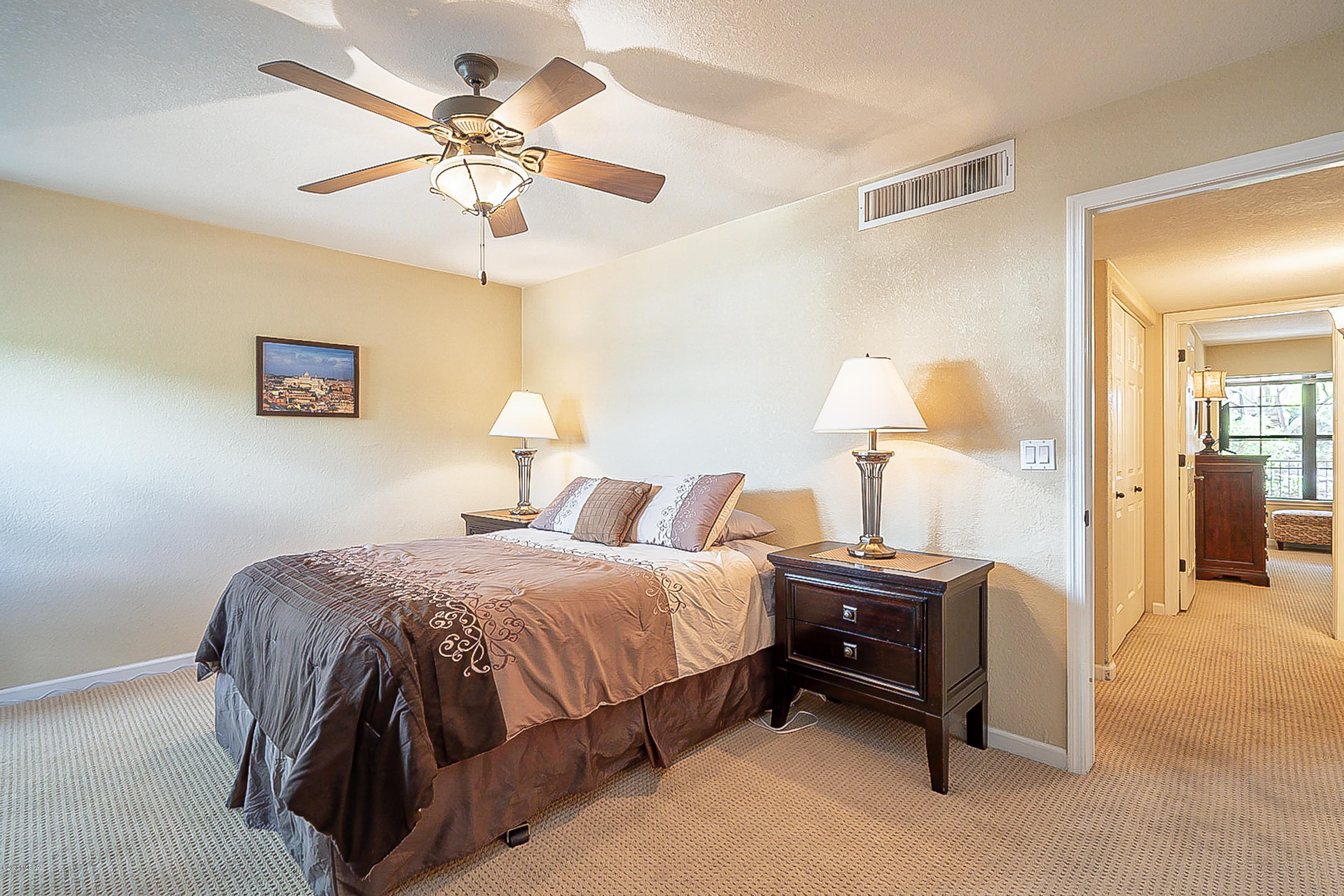 6651 N Campbell Avenue Unit: 127