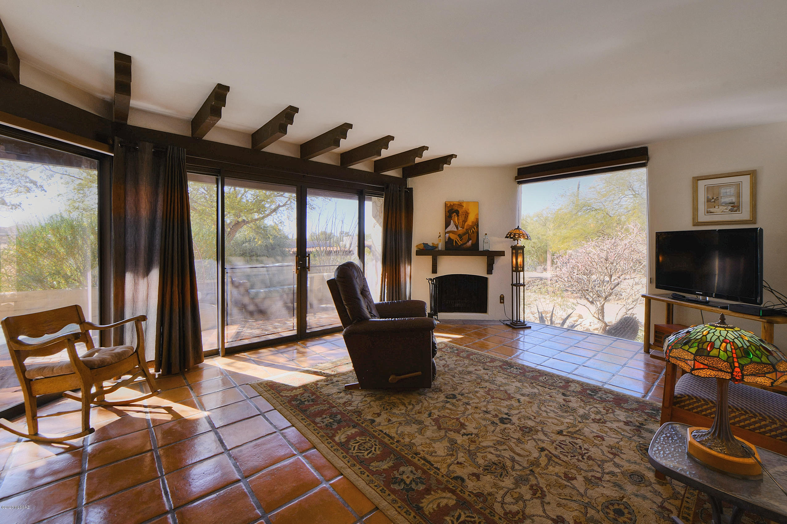 2600 E Skyline Drive Unit: 9