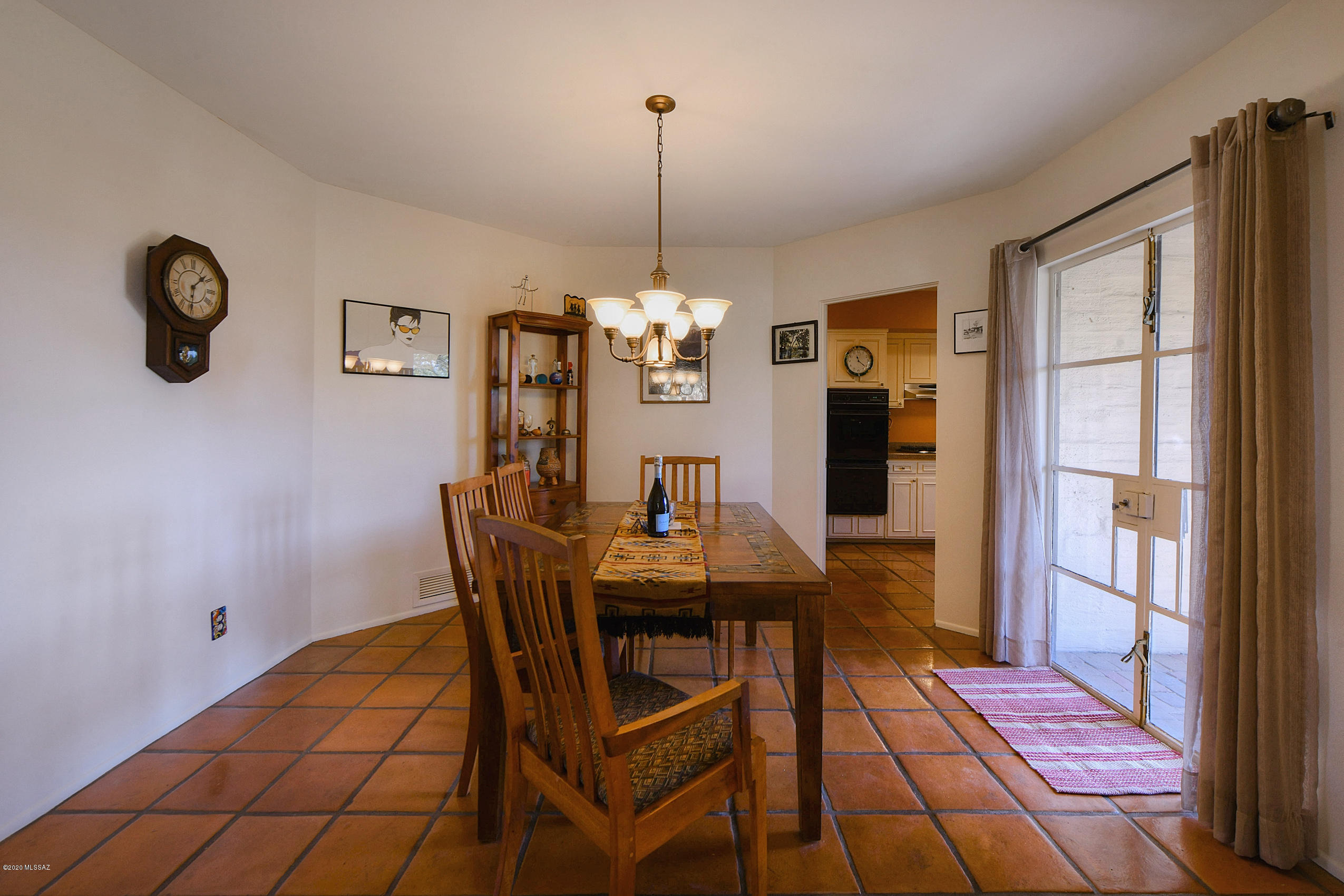 2600 E Skyline Drive Unit: 9