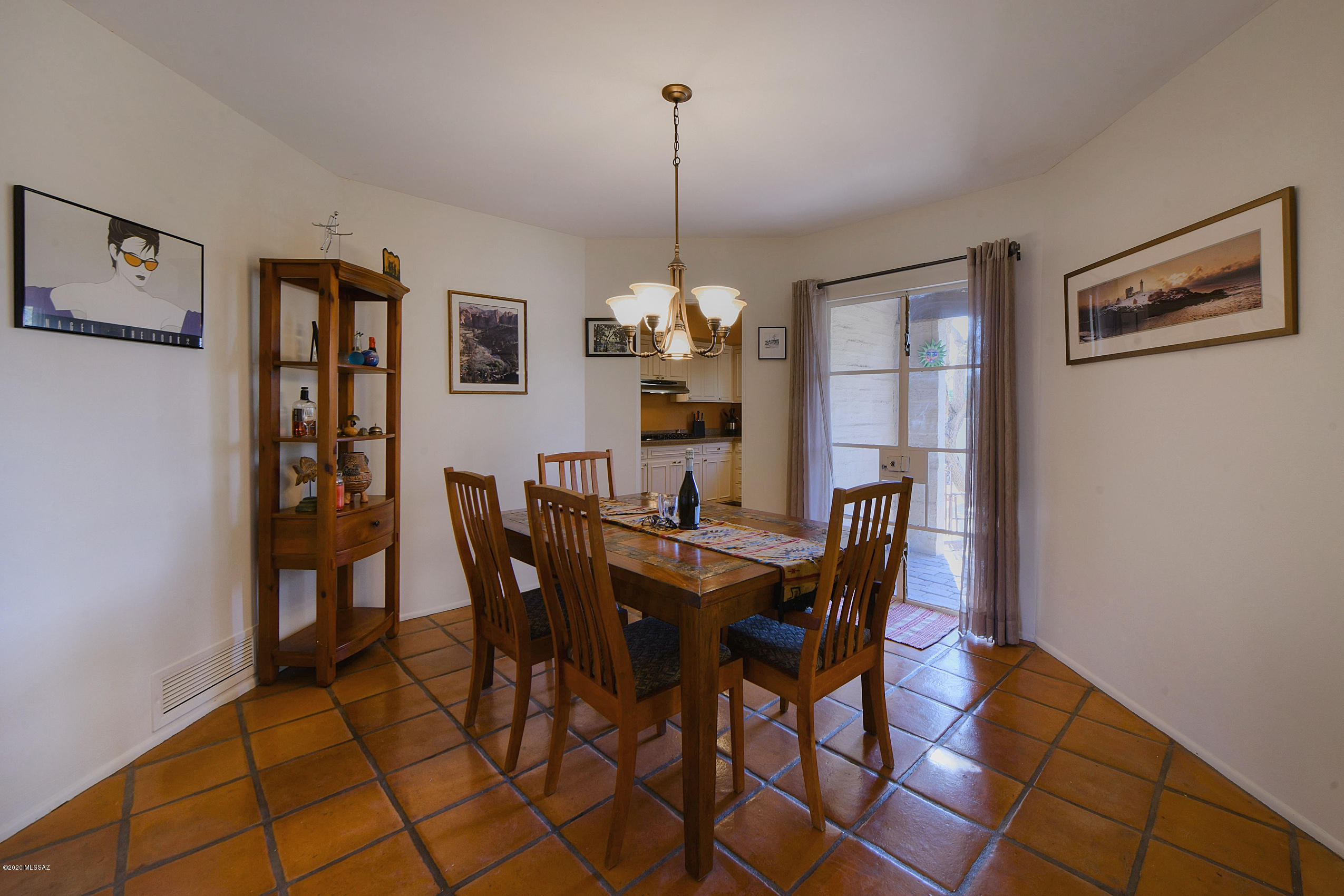 2600 E Skyline Drive Unit: 9