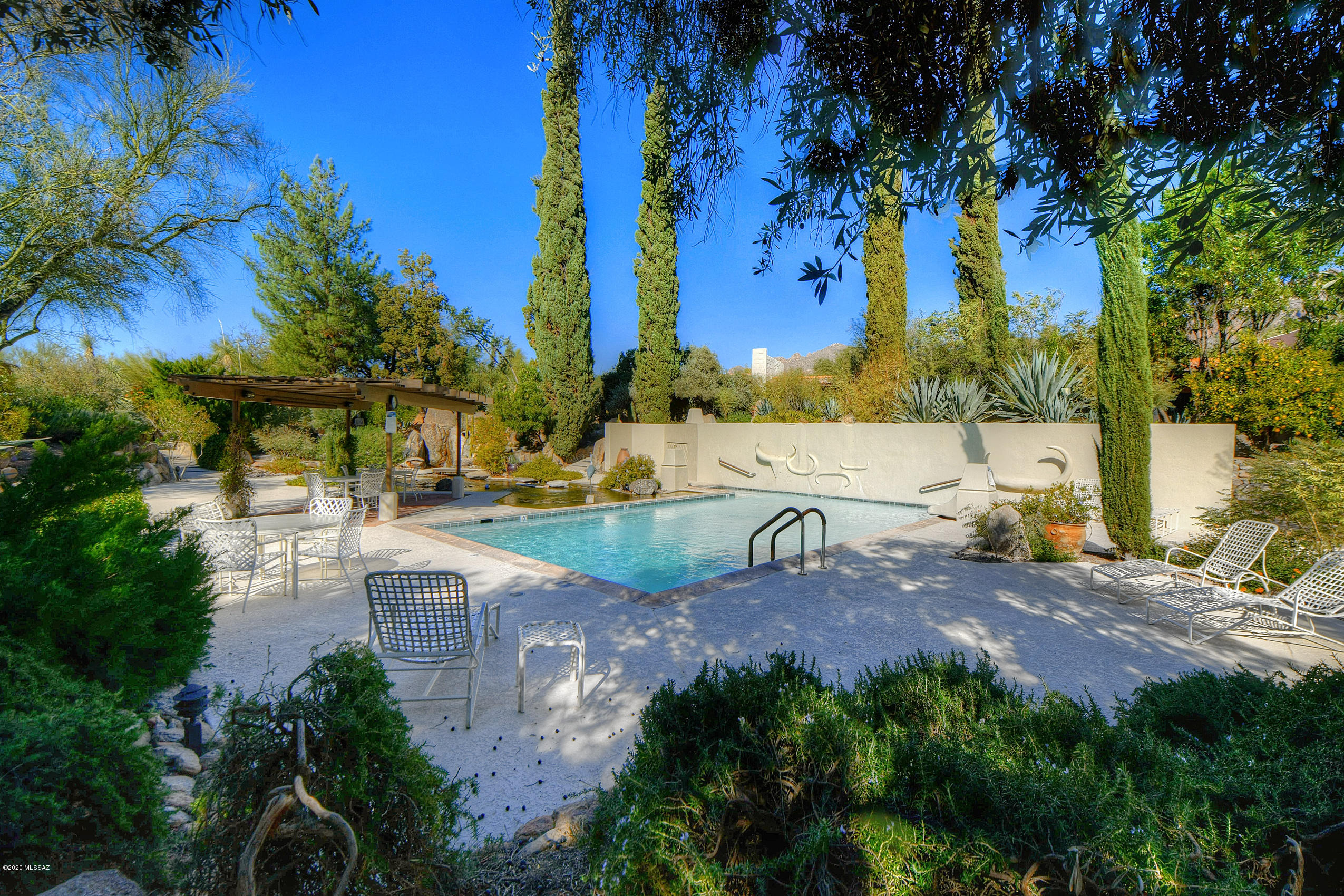 2600 E Skyline Drive Unit: 9