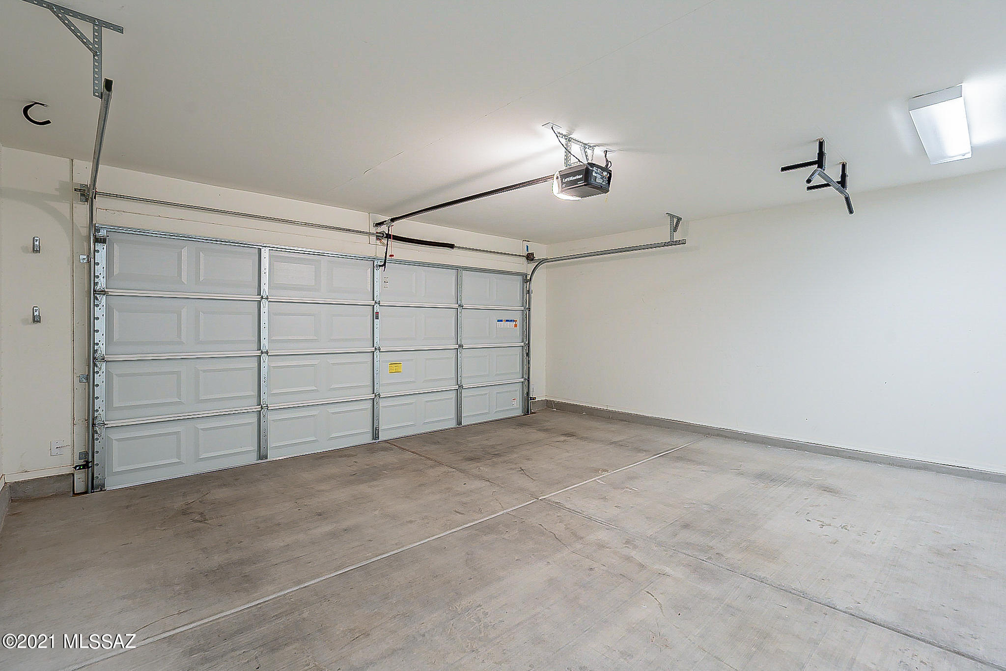 6684 S Blue Wing Drive