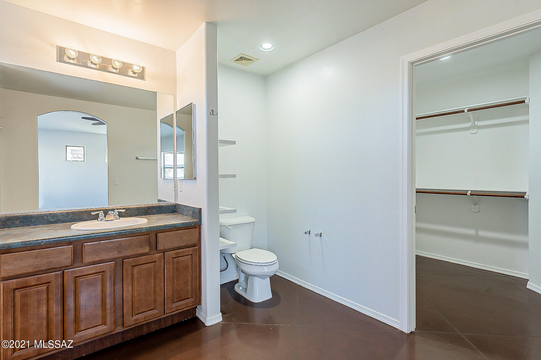 6684 S Blue Wing Drive