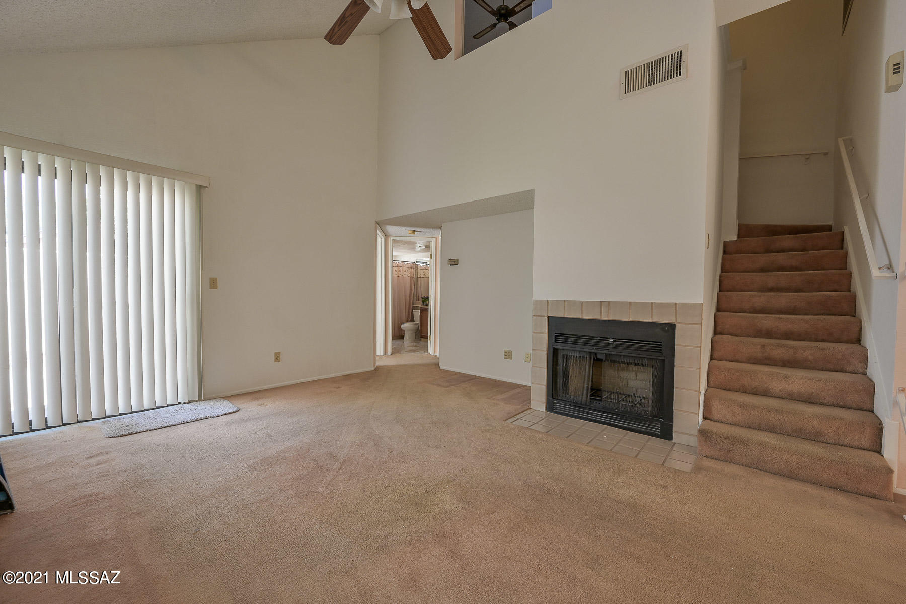 1432 W Calle Gallego