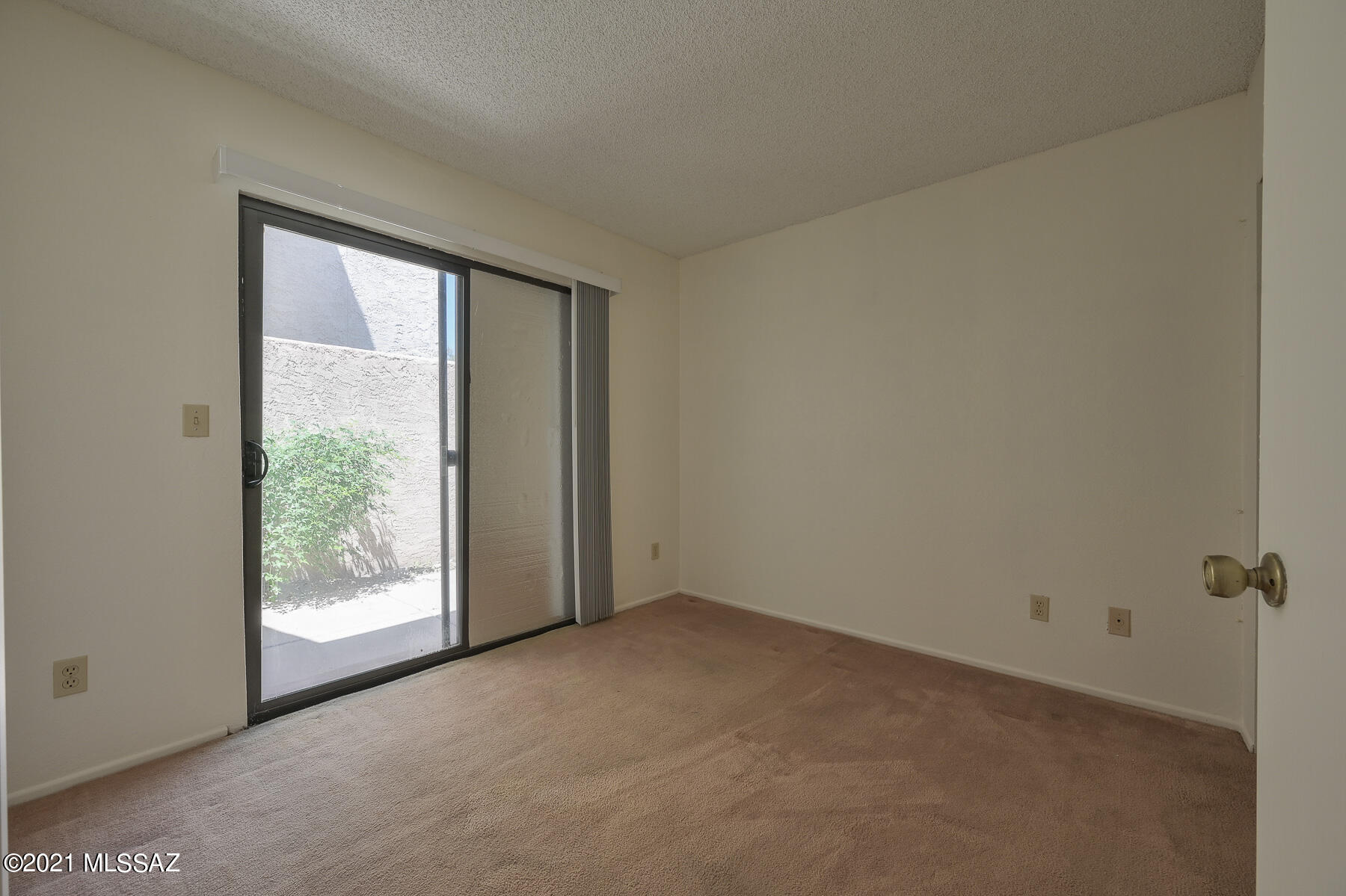 1432 W Calle Gallego