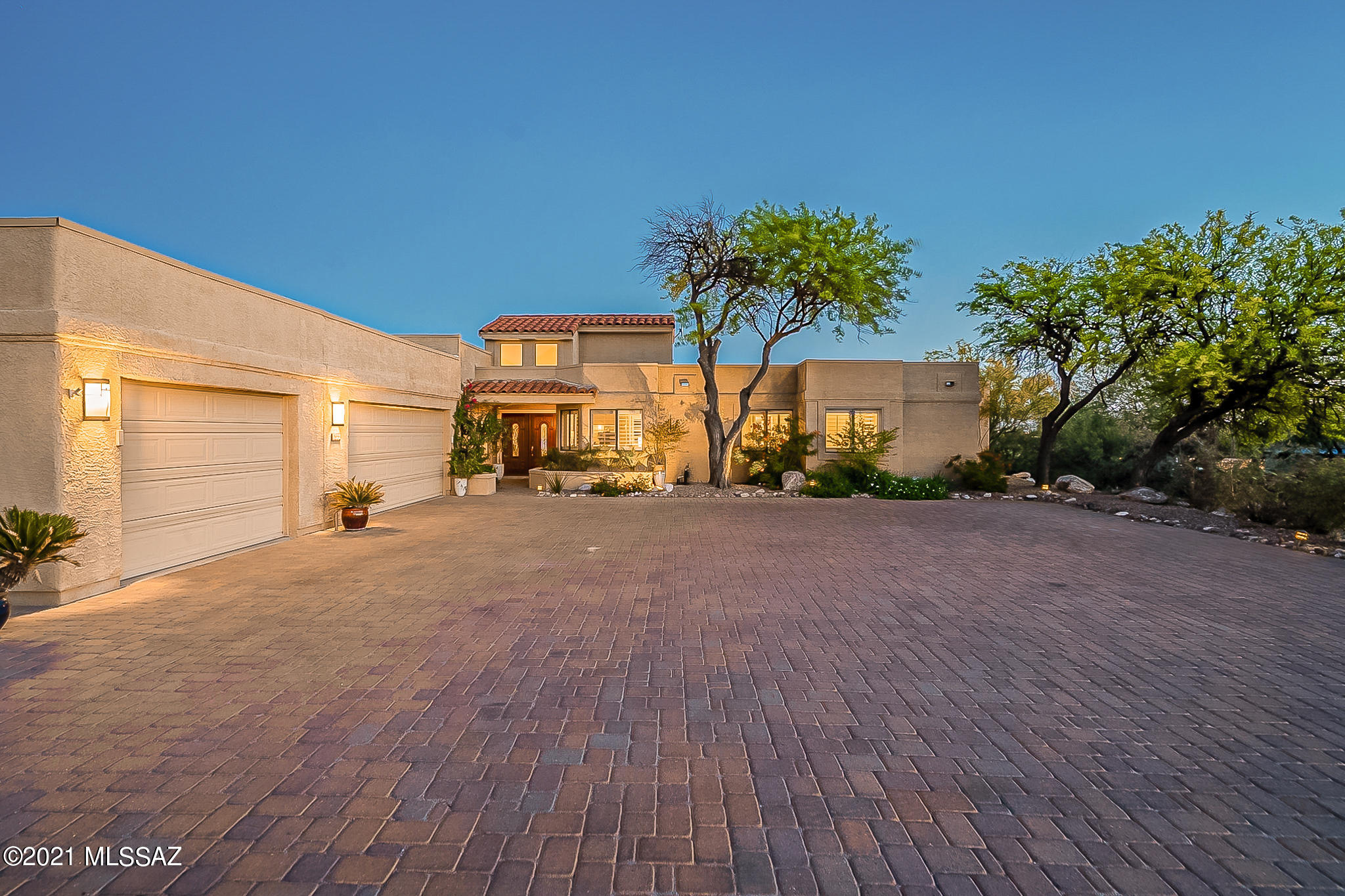 6822 E Fieldstone Lane
