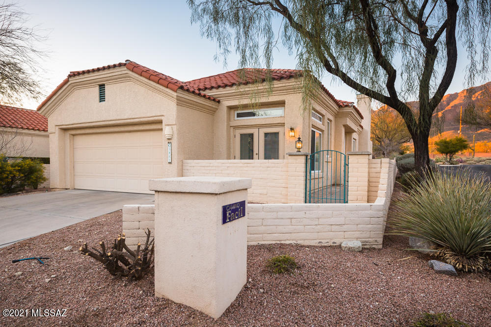 3867 E Calle Cayo