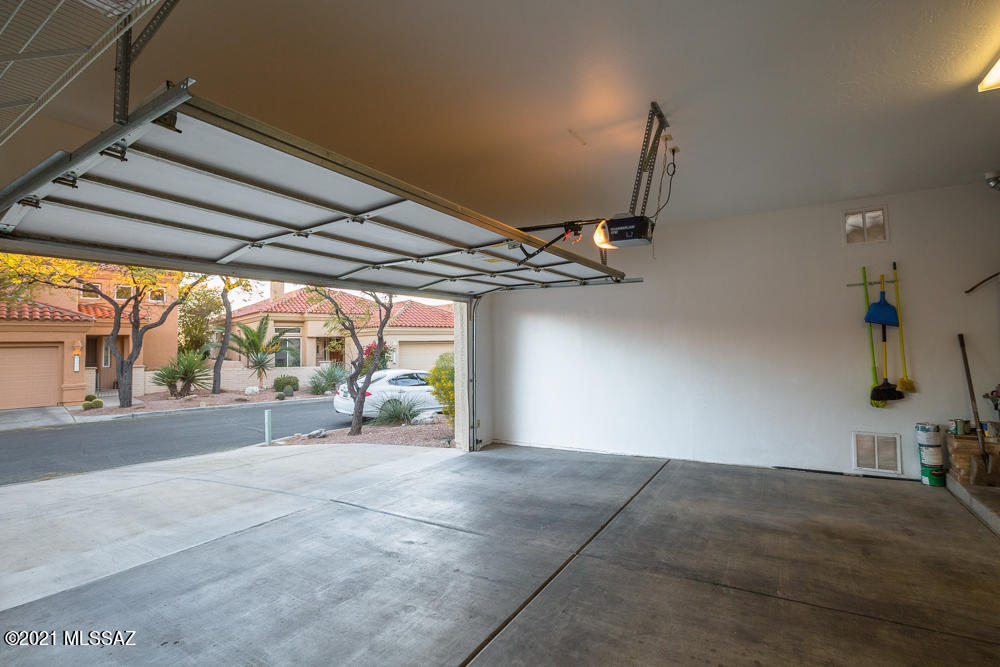 3867 E Calle Cayo