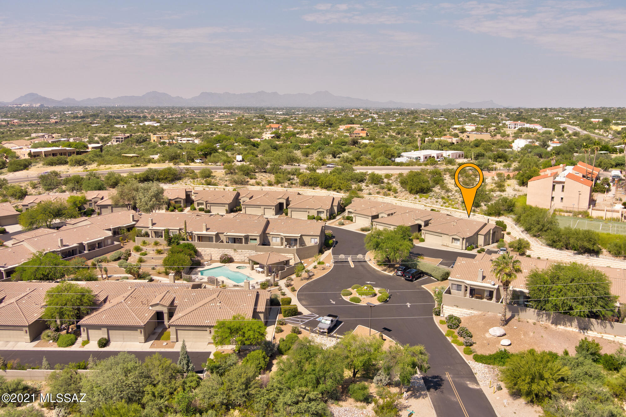 3869 N Forest Park Drive
