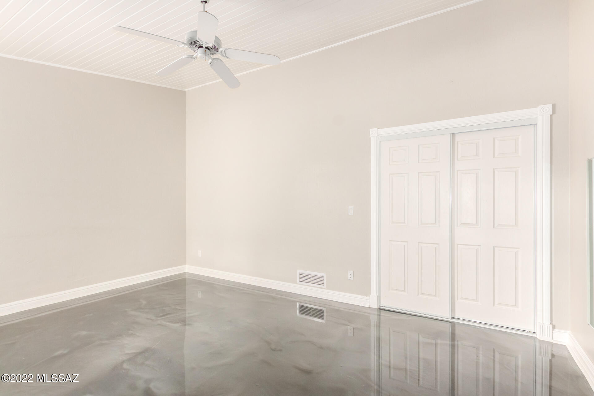 2306 Circulo De Anza