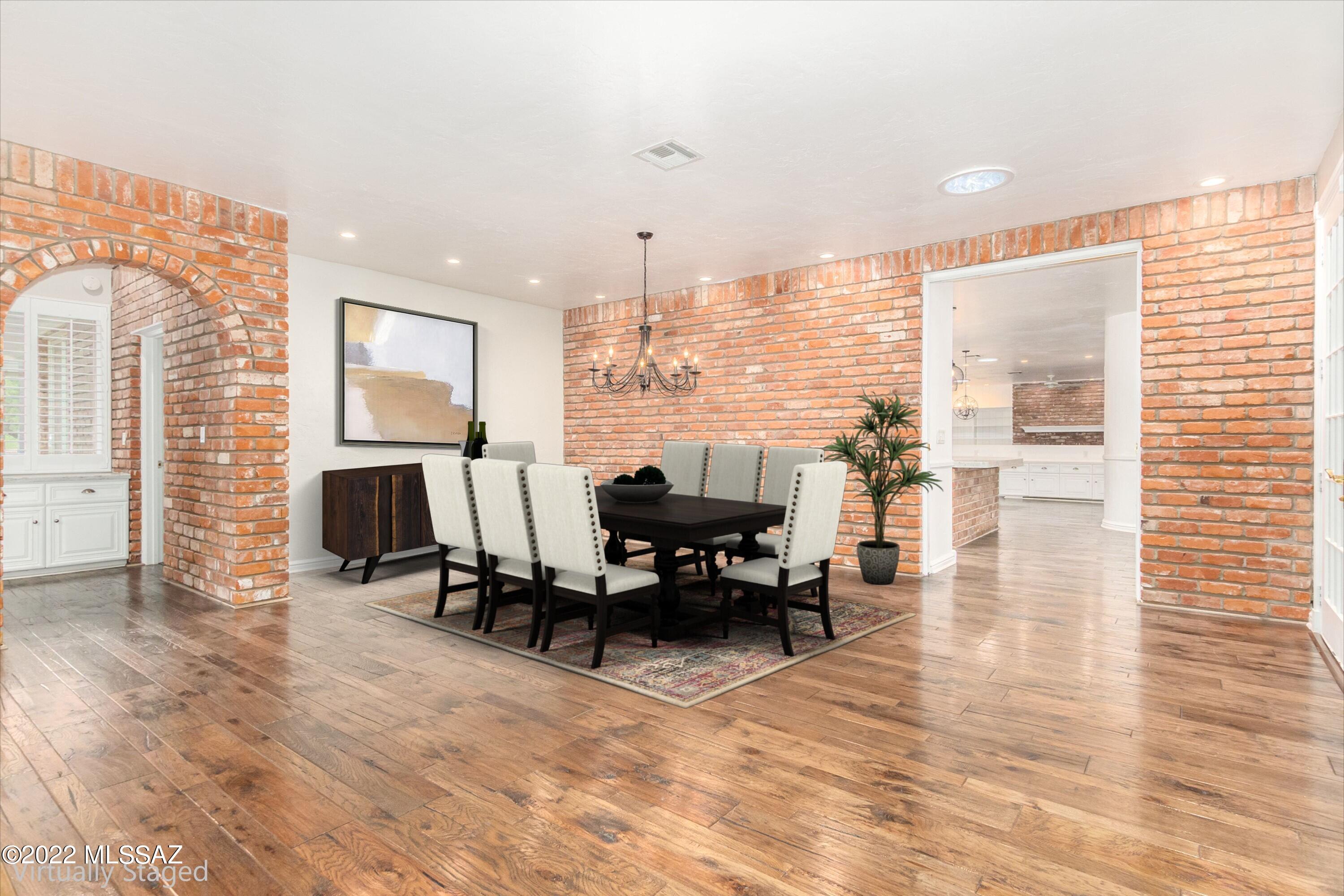 2306 Circulo De Anza