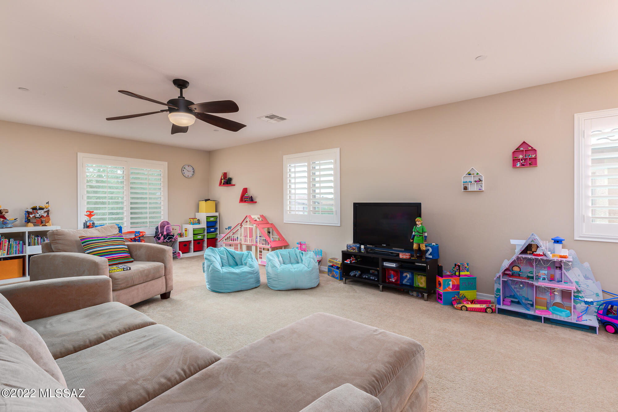 866 W Vuelta Granadina