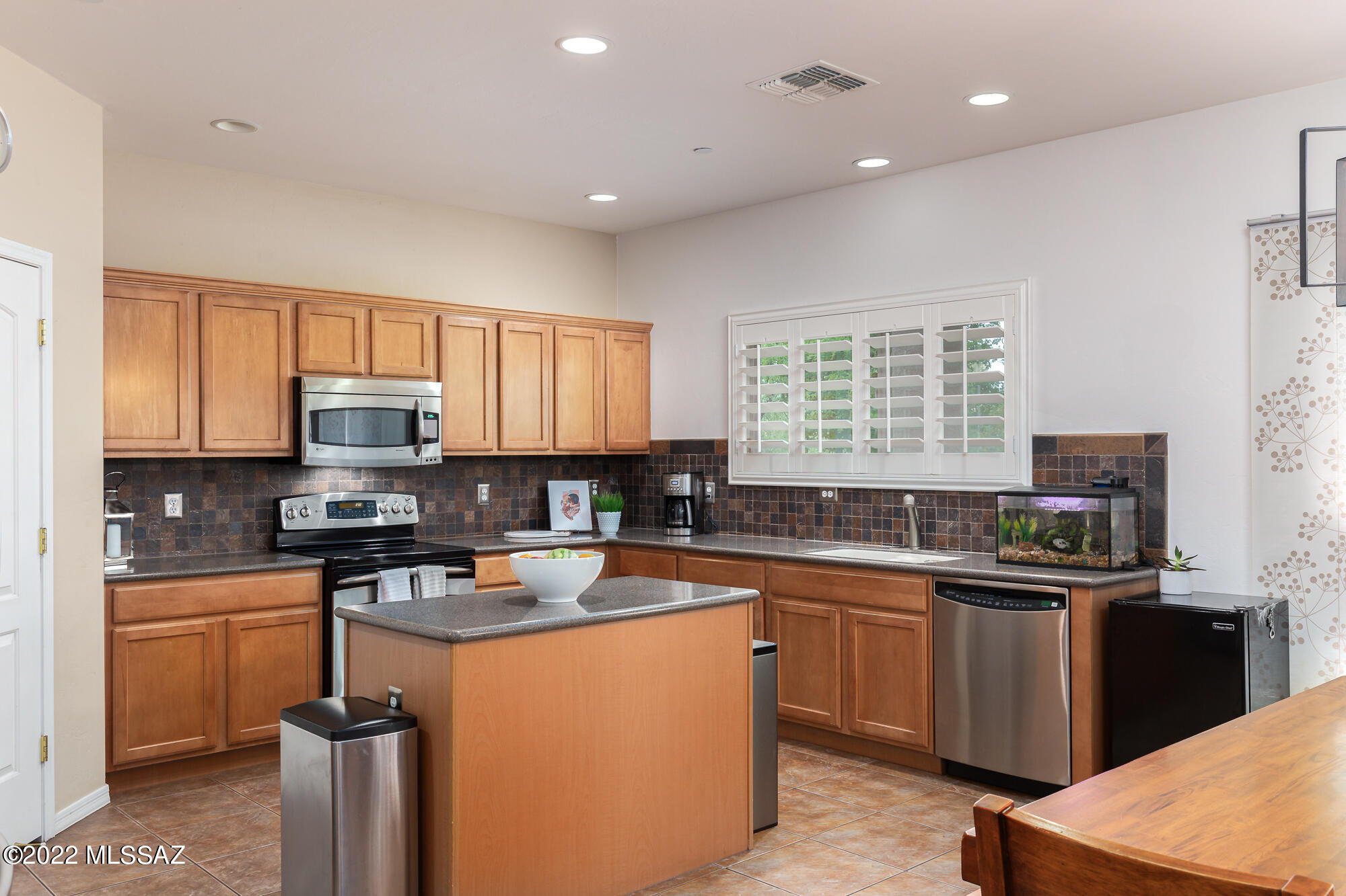 866 W Vuelta Granadina