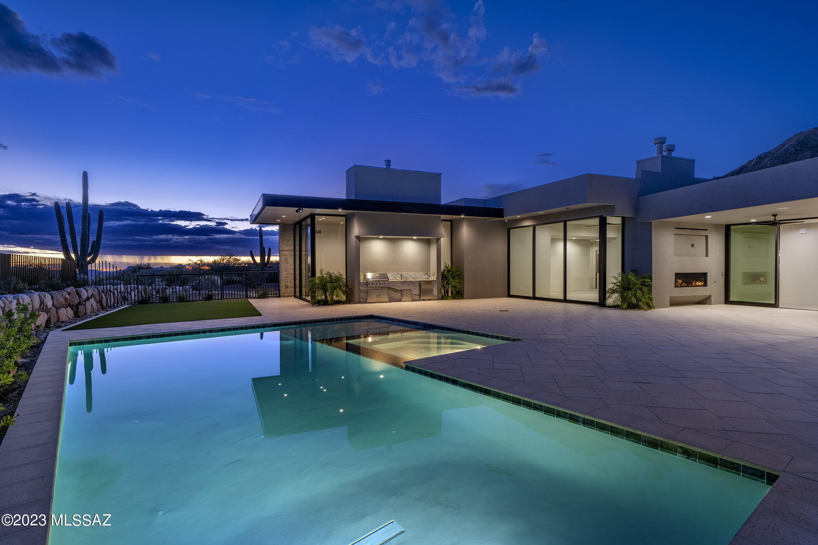 2131 E Desert Garden Drive