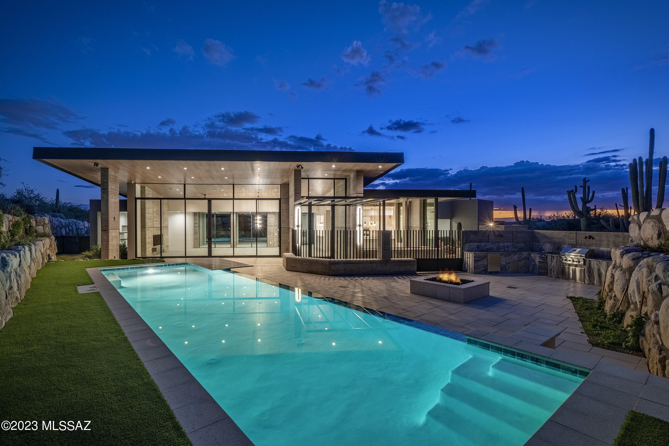 2131 E Desert Garden Drive