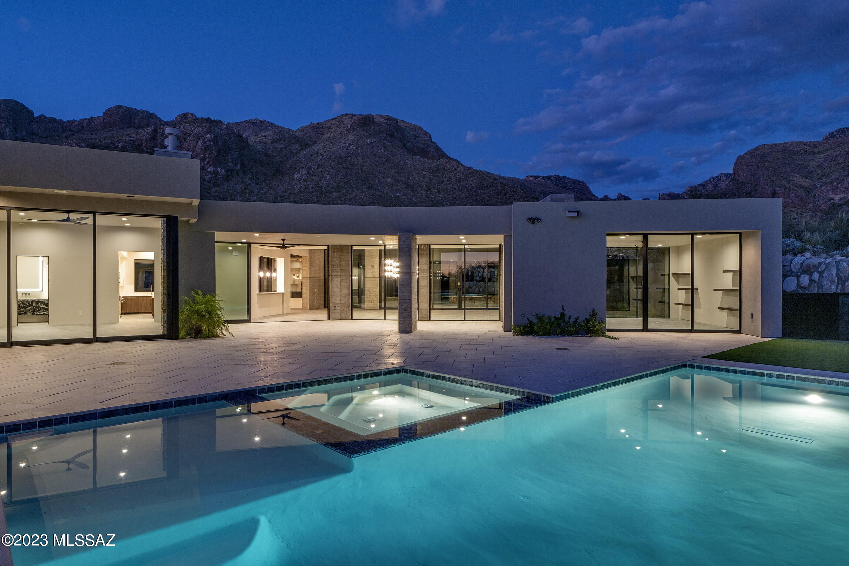 2131 E Desert Garden Drive