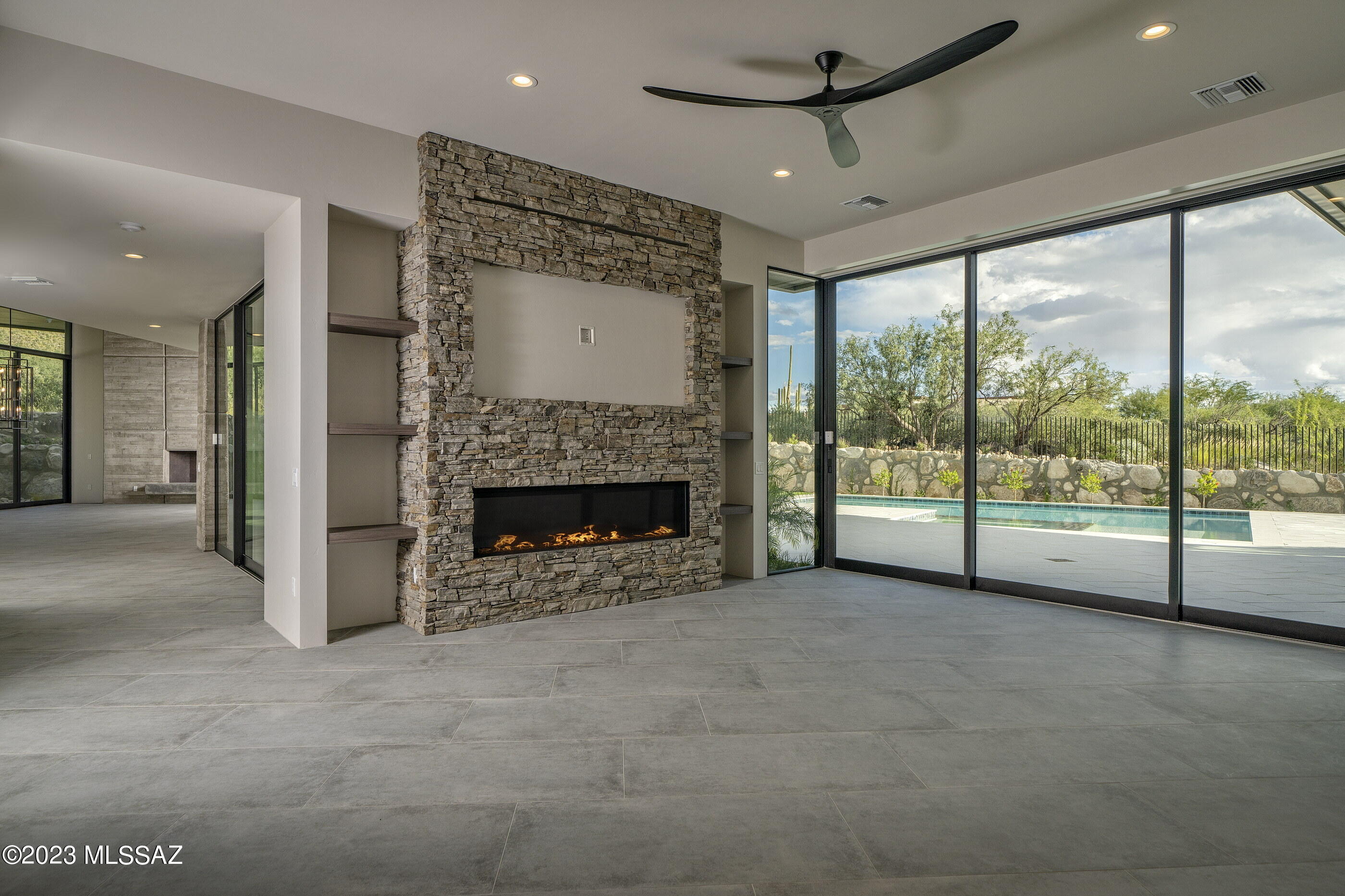 2131 E Desert Garden Drive