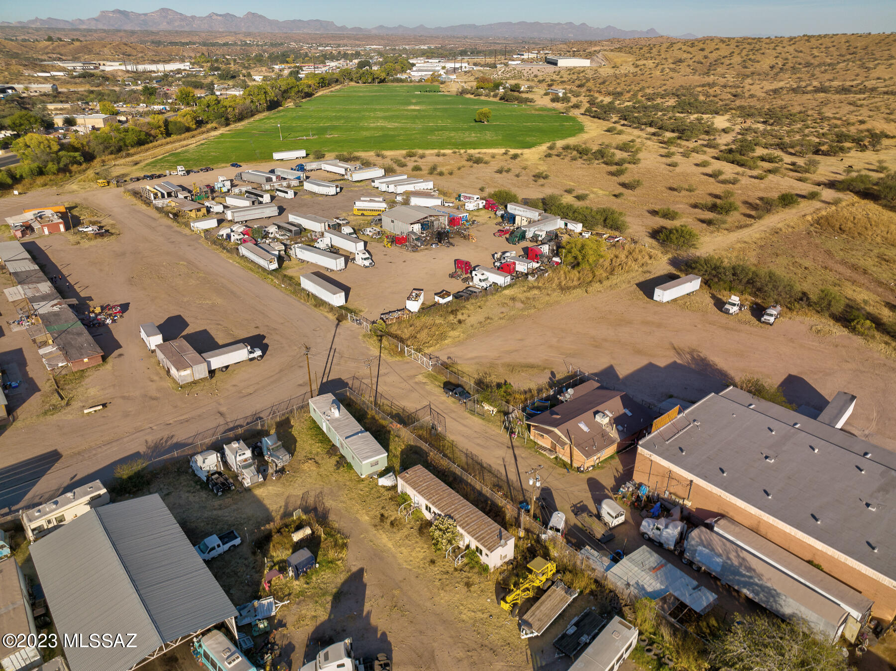 50 W Escondido Crossing