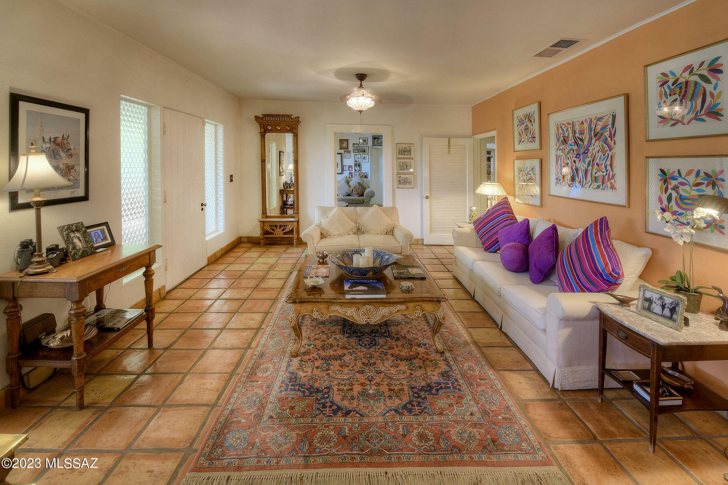 50 W Escondido Crossing