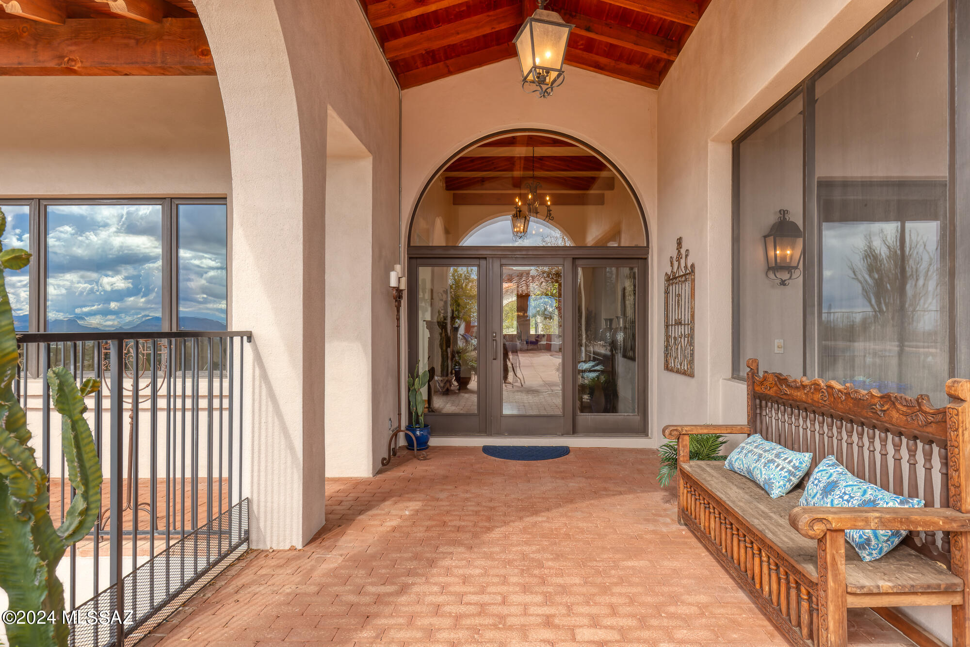 3540 E Calle Puerta De Acero