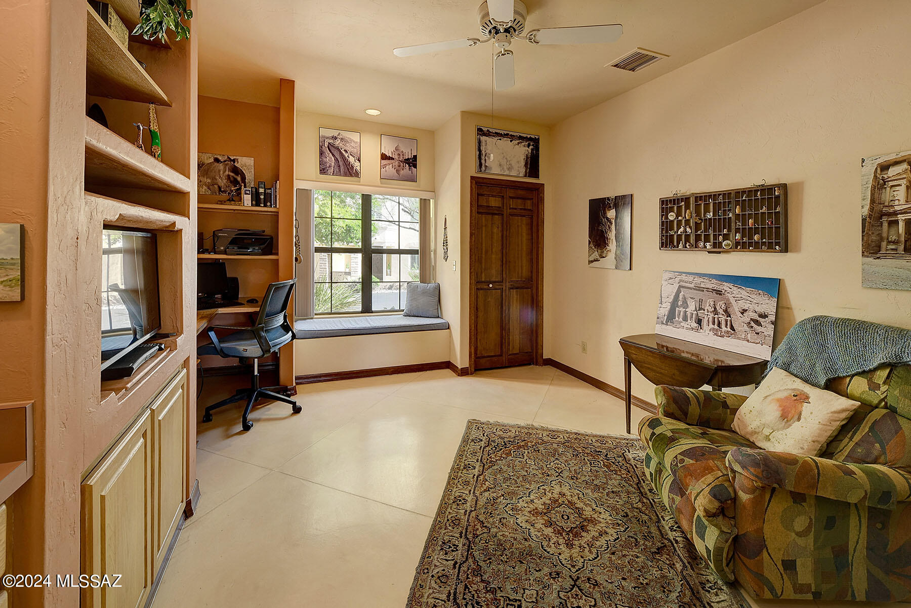 4389 E Desert Oak Trail