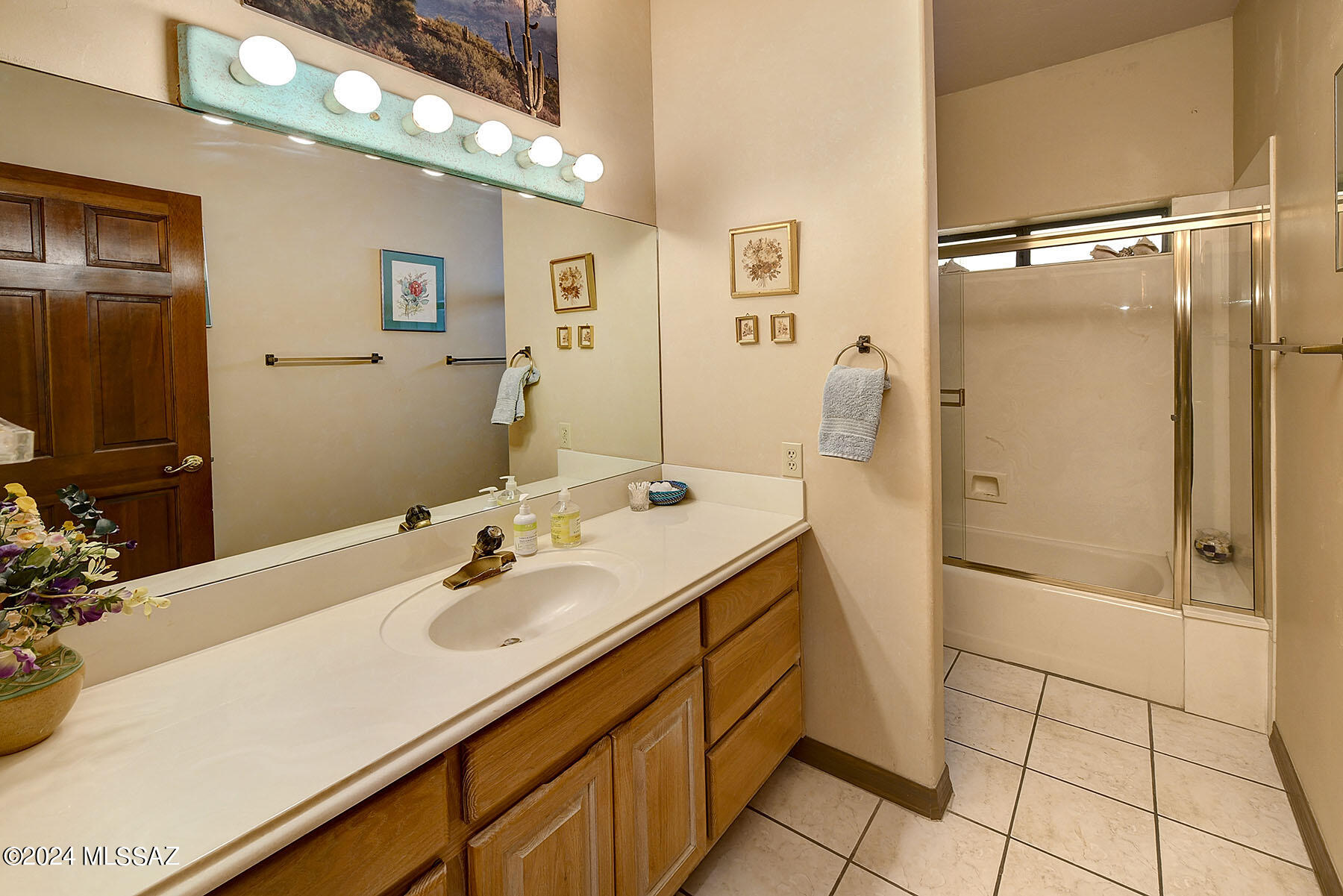 4389 E Desert Oak Trail