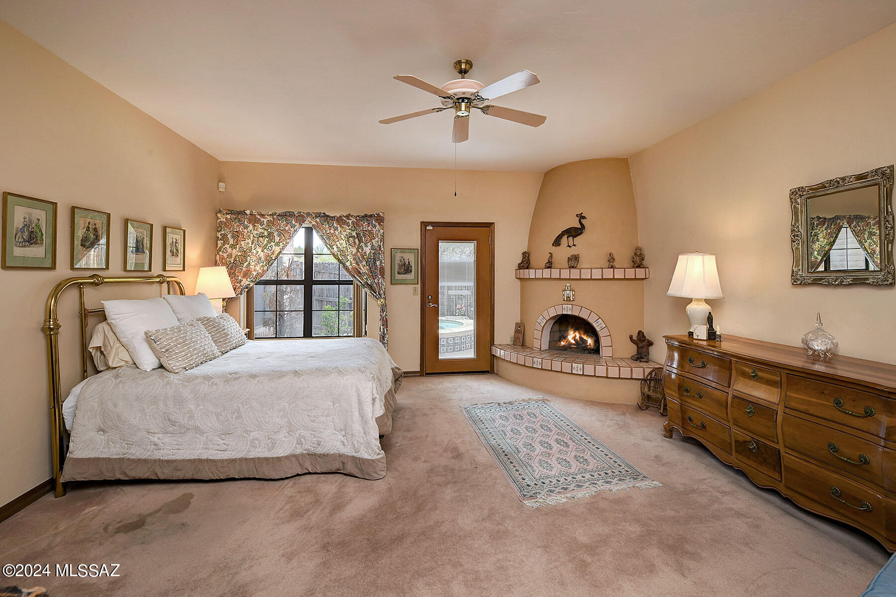 4389 E Desert Oak Trail