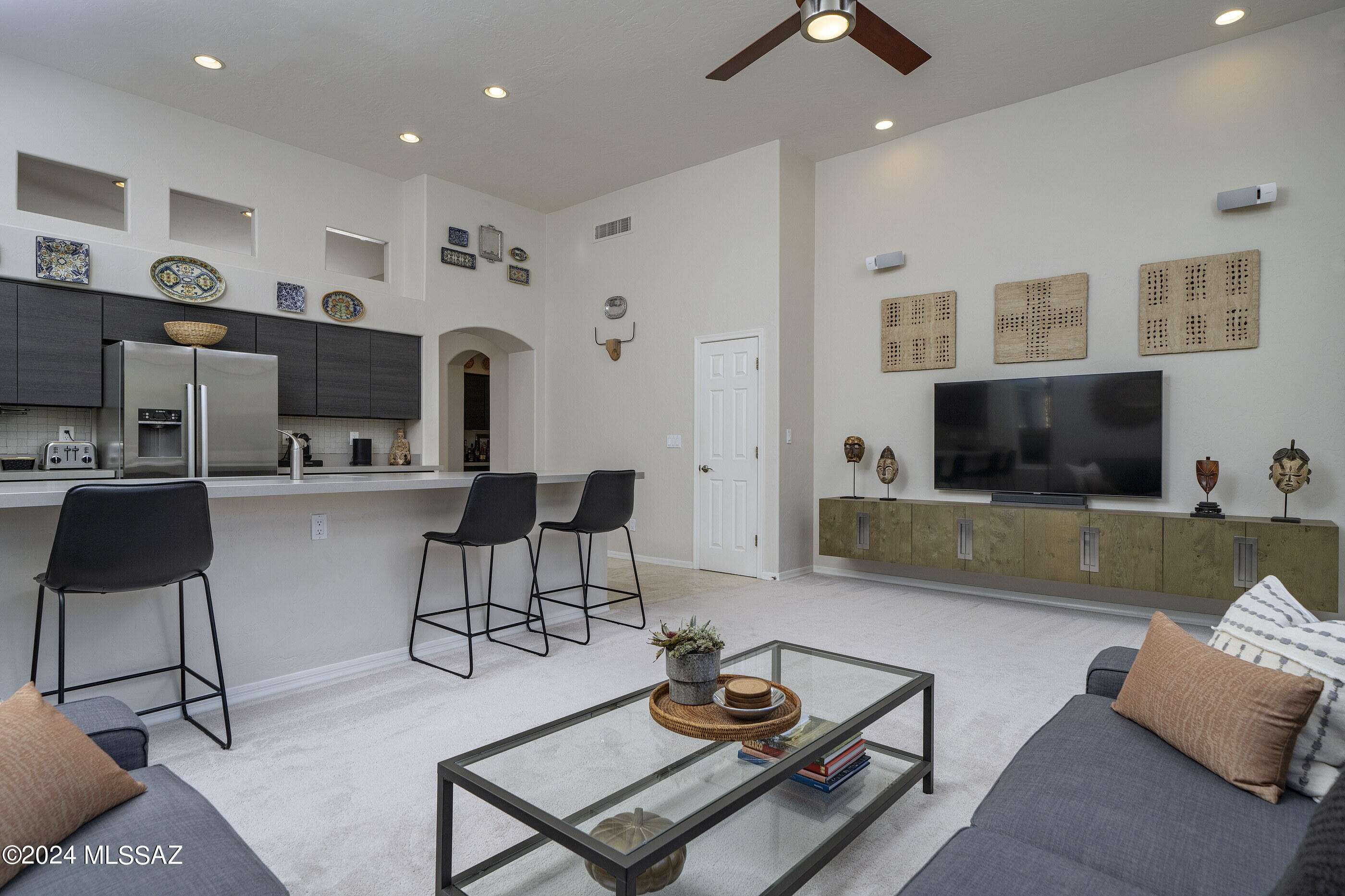 3861 E Calle Cayo