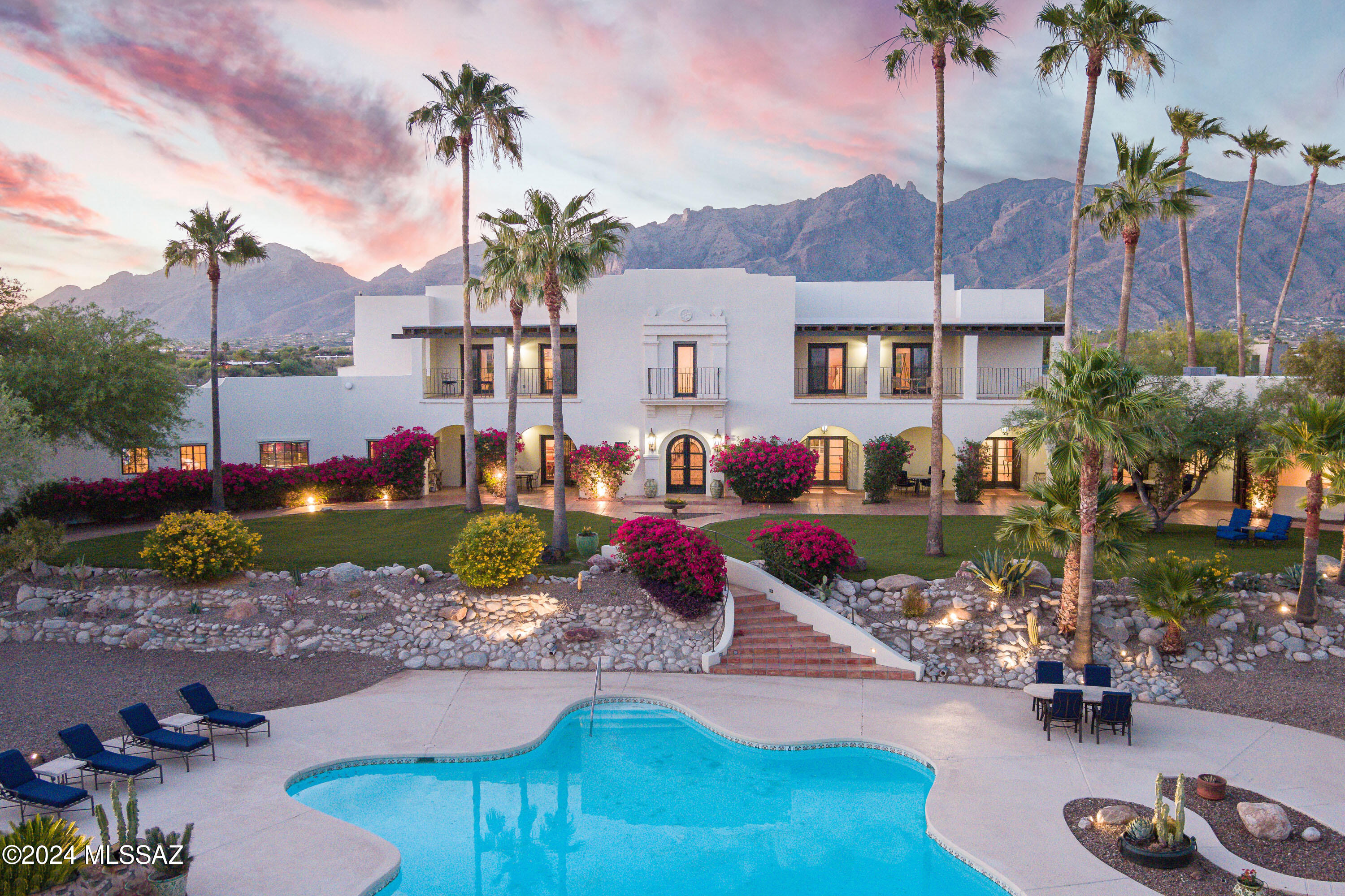 5201 N Hacienda Del Sol Road