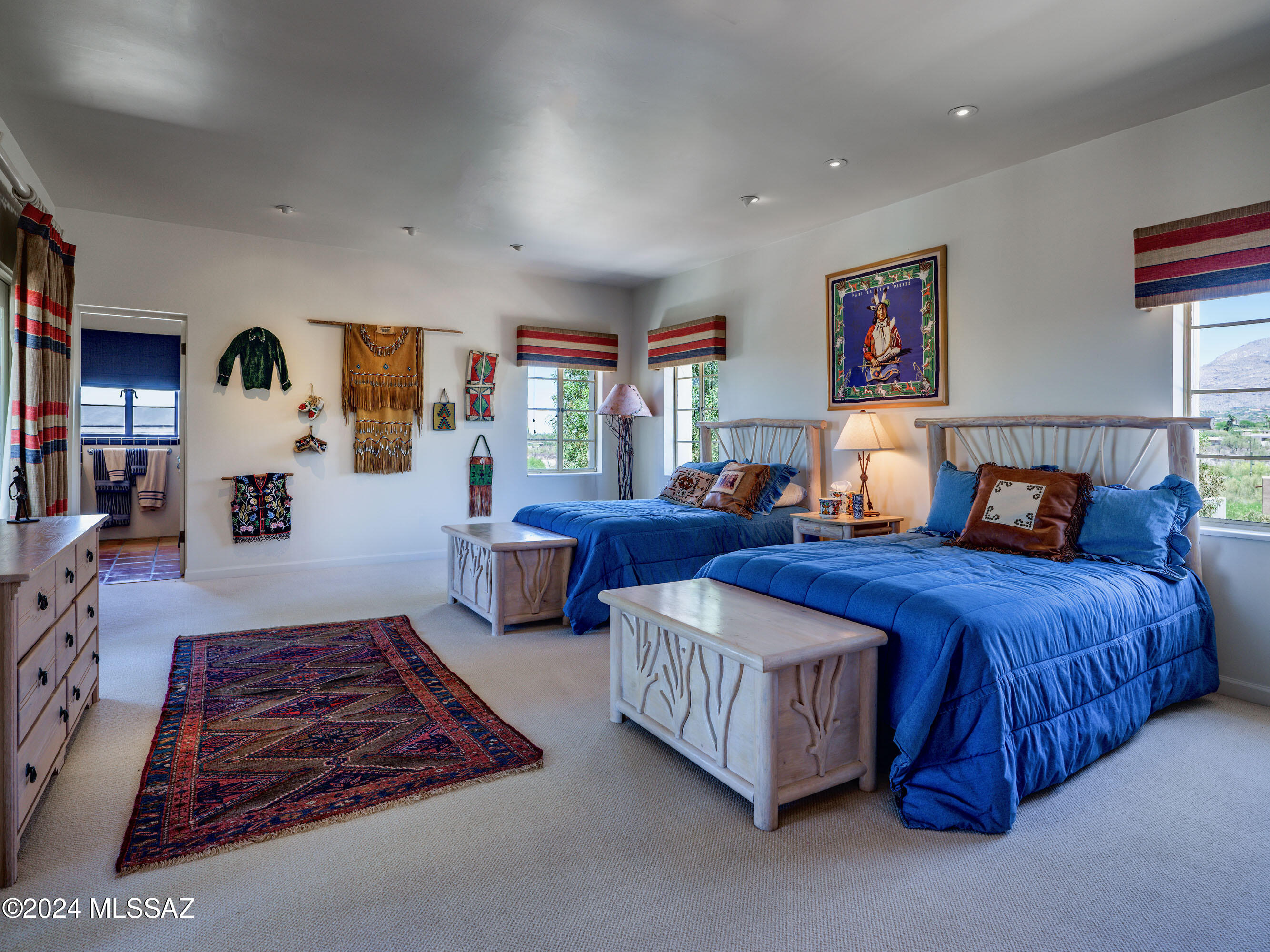 5201 N Hacienda Del Sol Road