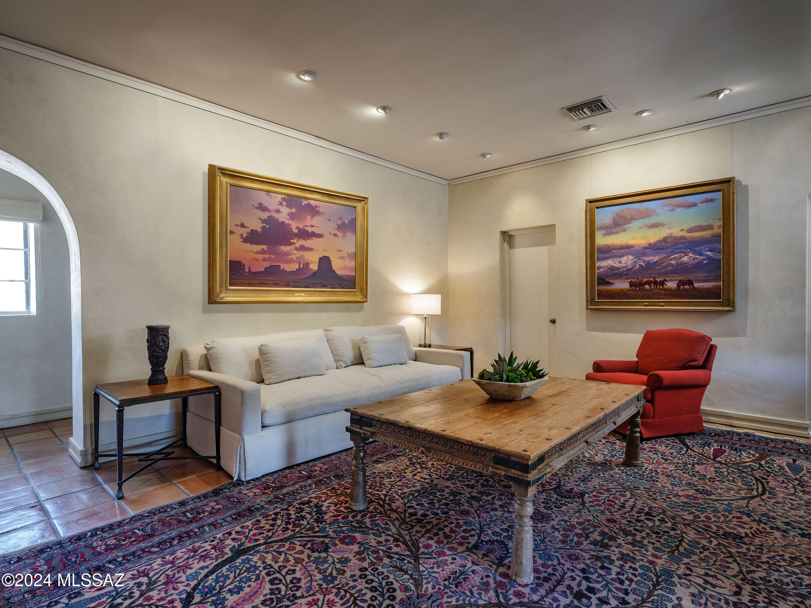 5201 N Hacienda Del Sol Road
