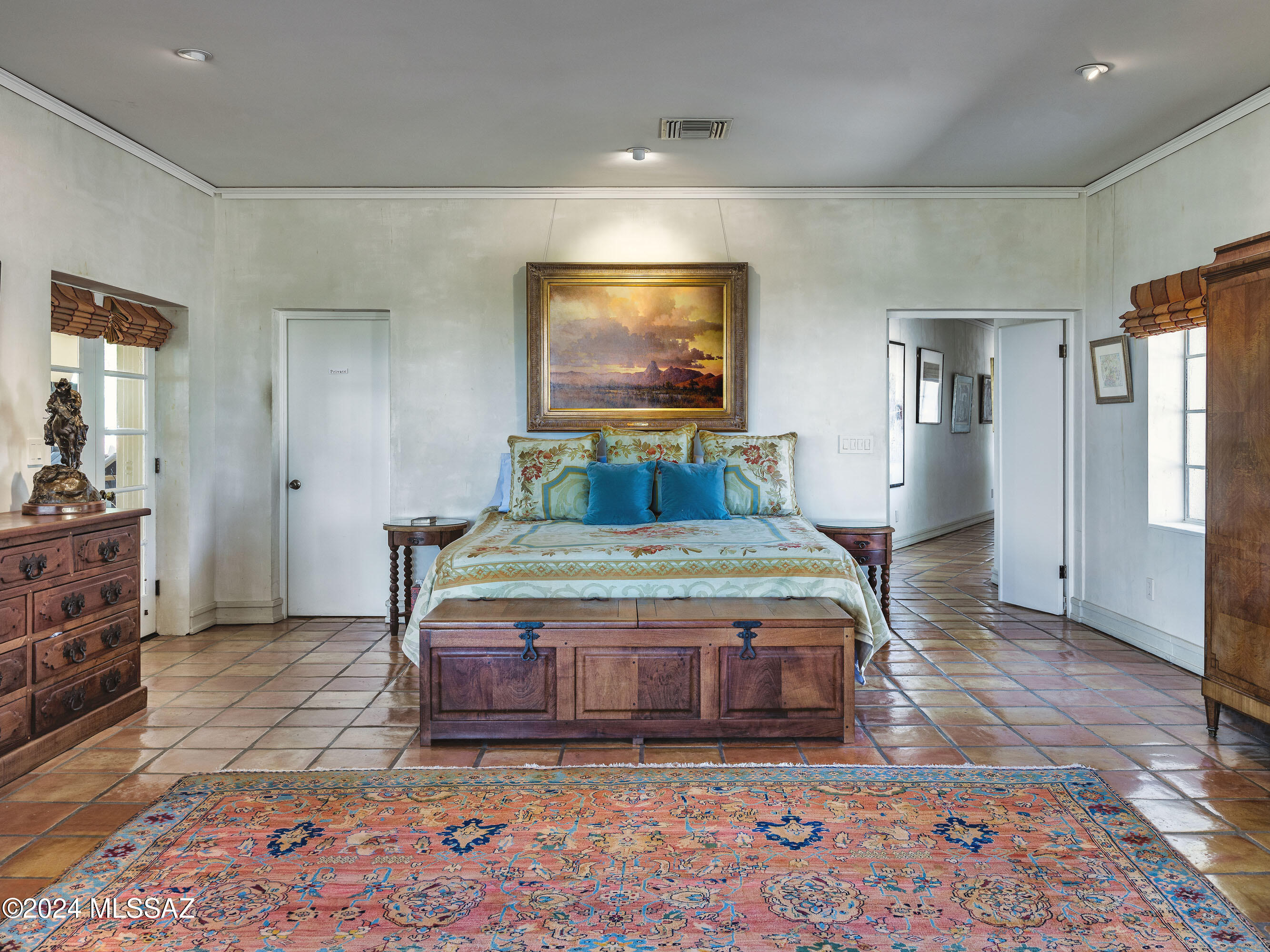 5201 N Hacienda Del Sol Road