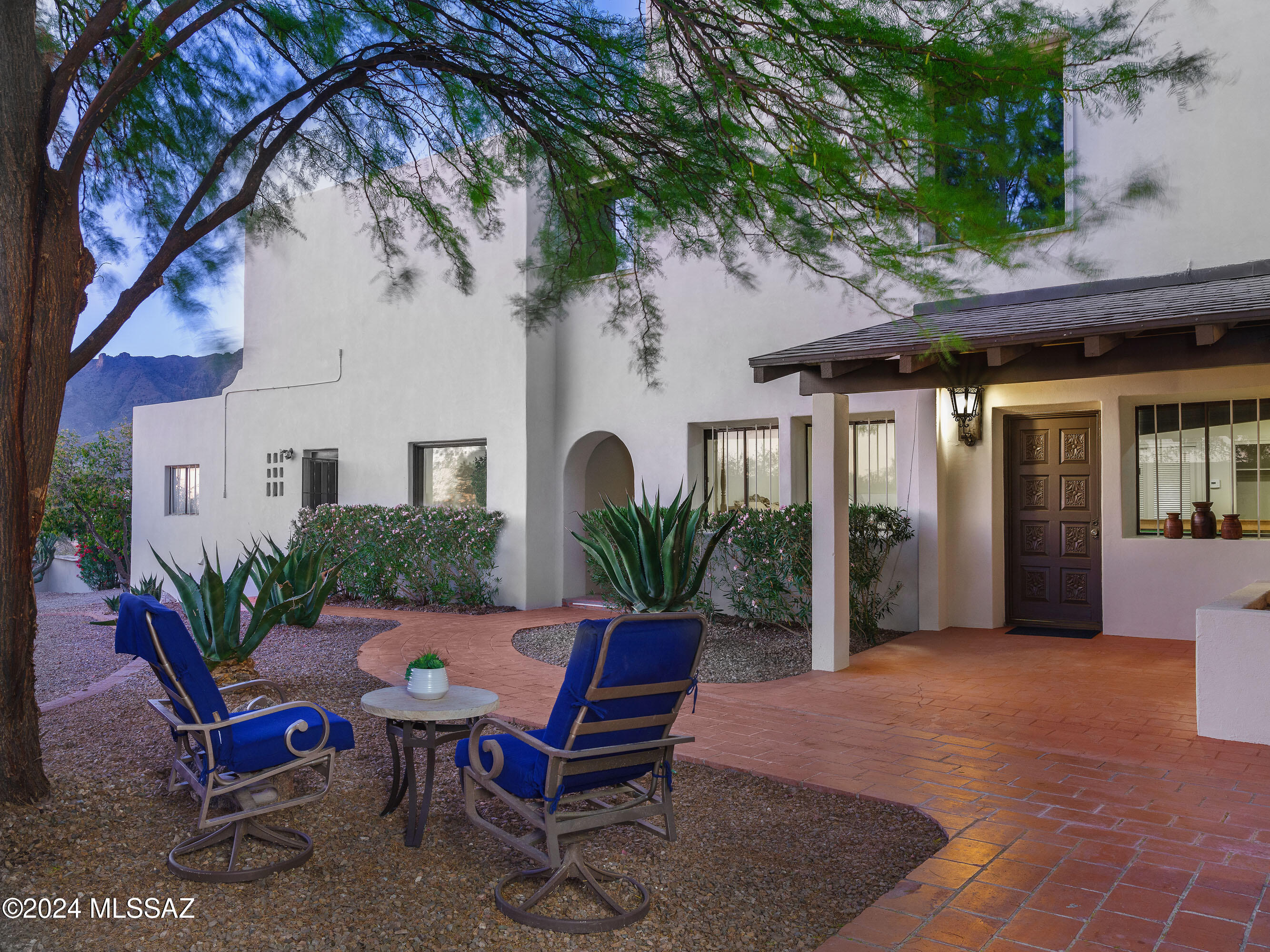 5201 N Hacienda Del Sol Road