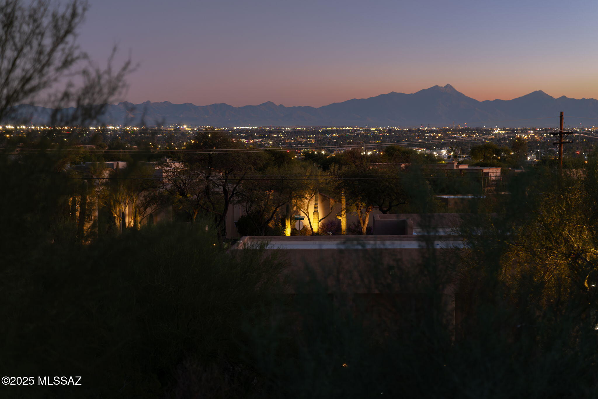 4880 N Avenida De Vizcaya Unit: 3