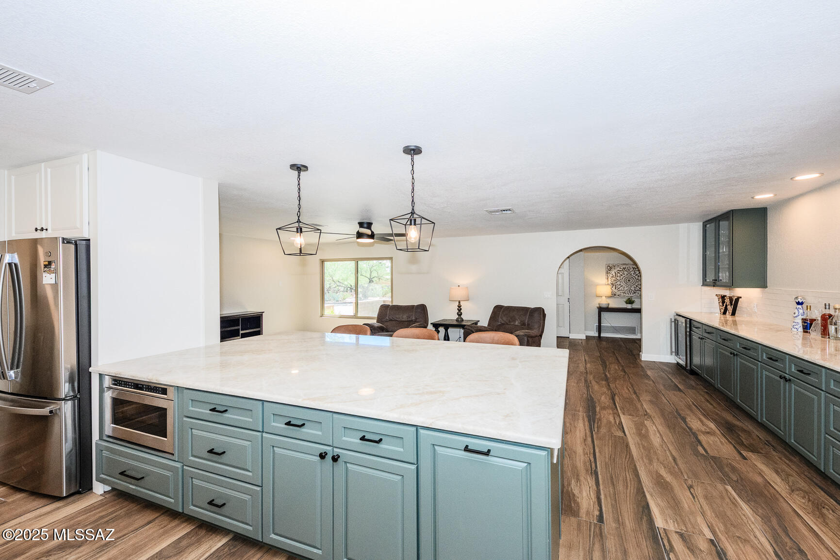 5271 N Stonehouse Place