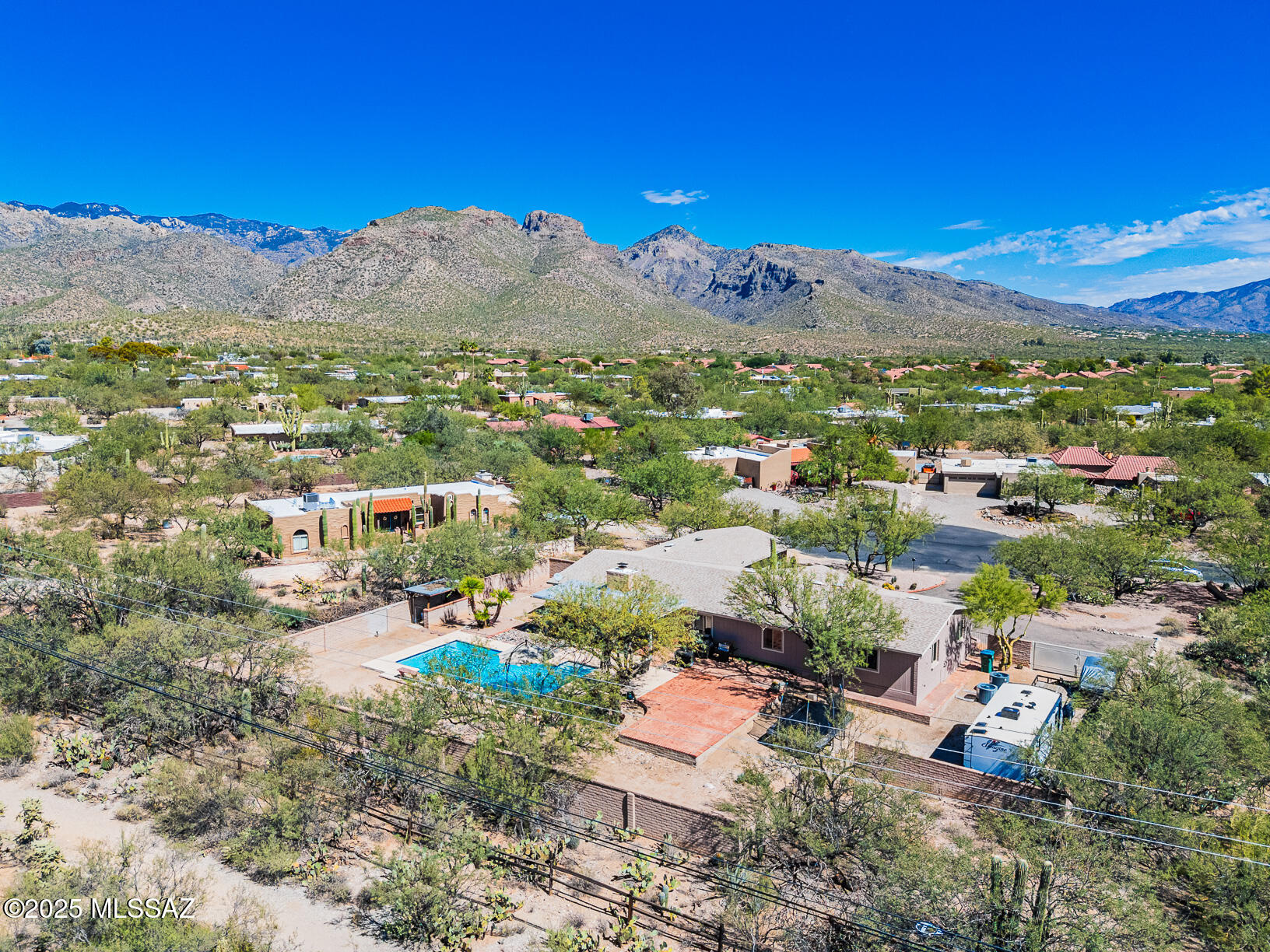 5271 N Stonehouse Place