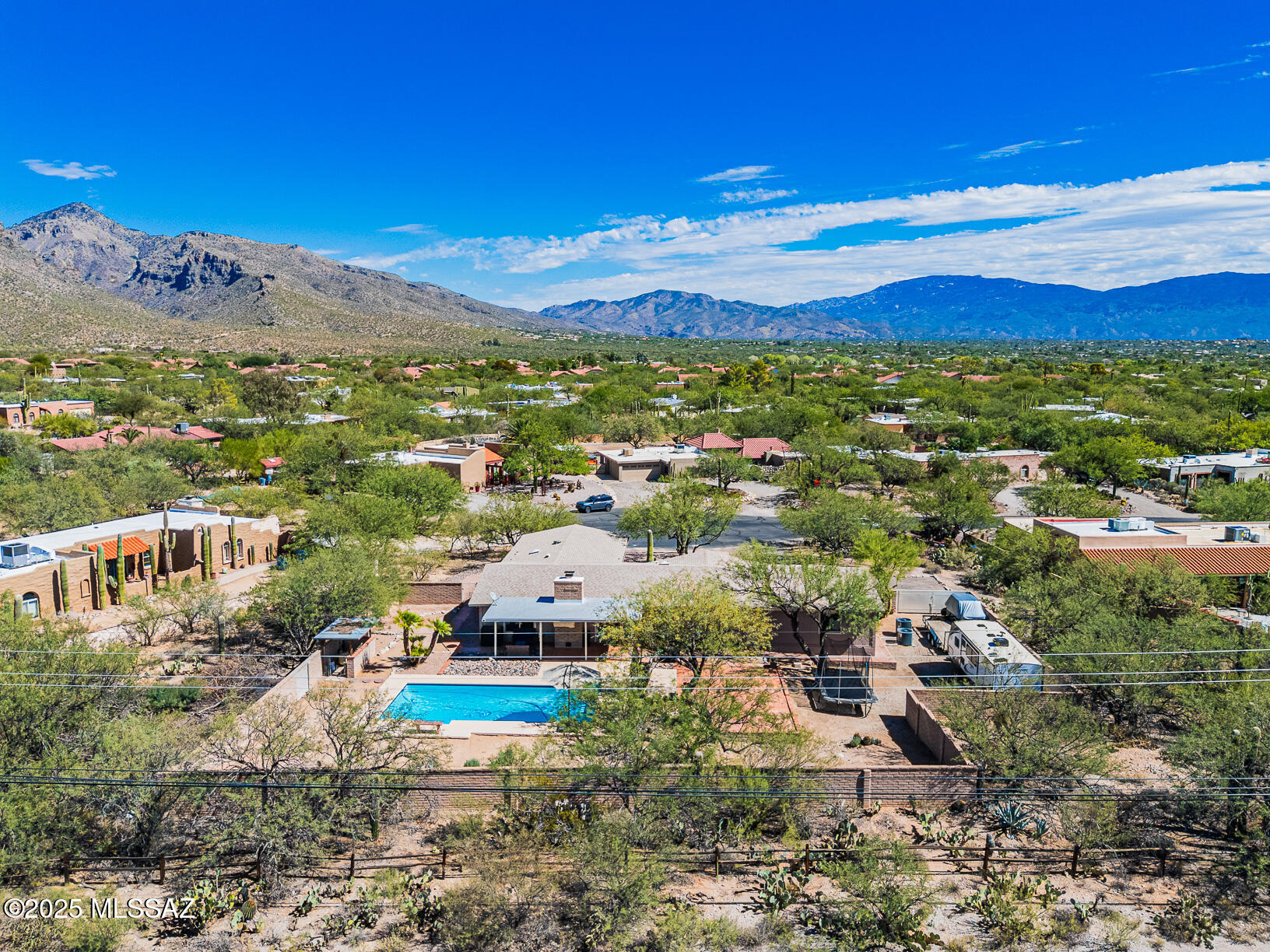 5271 N Stonehouse Place