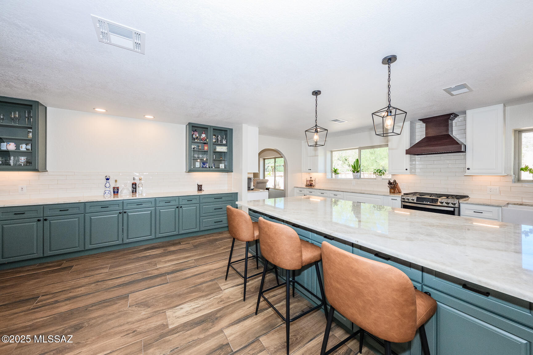 5271 N Stonehouse Place