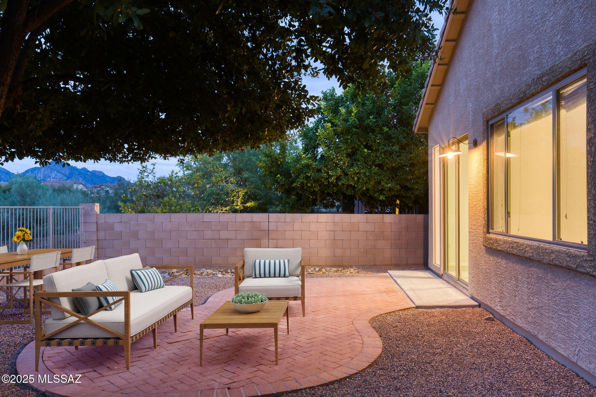 12930 N Topanga Drive