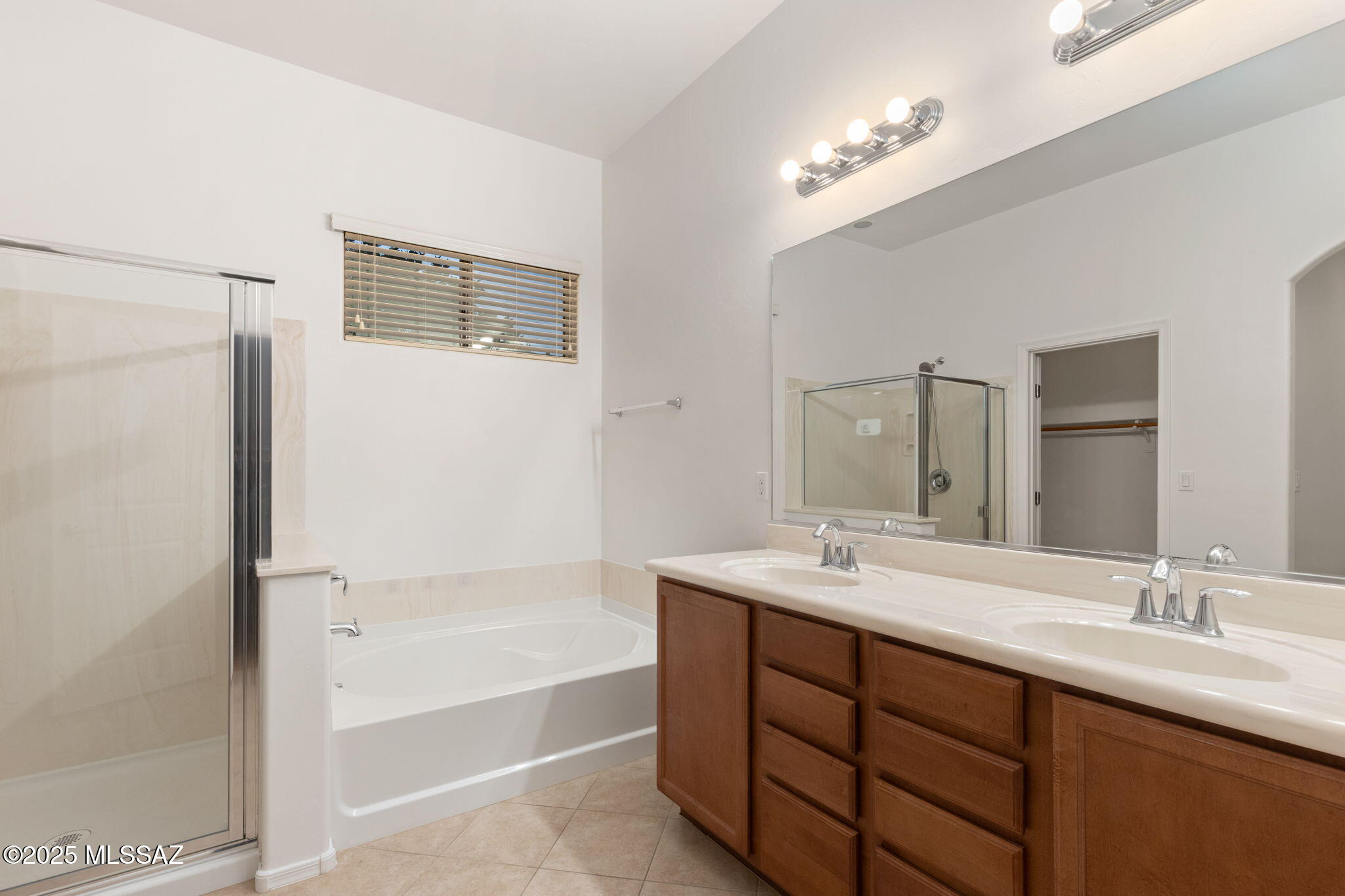 12930 N Topanga Drive