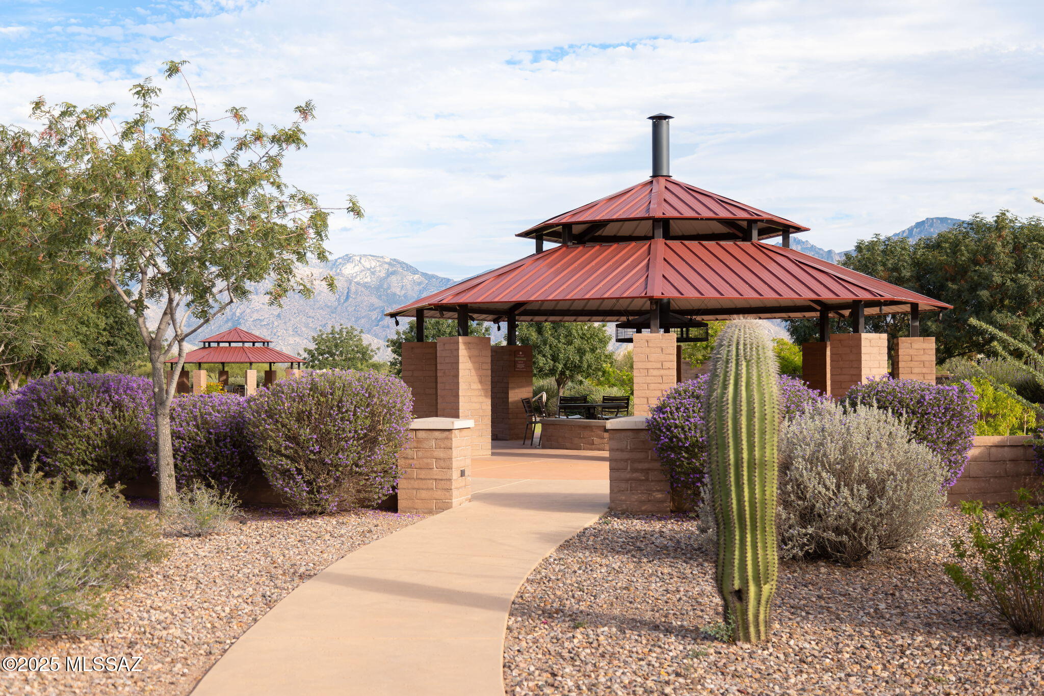 12930 N Topanga Drive