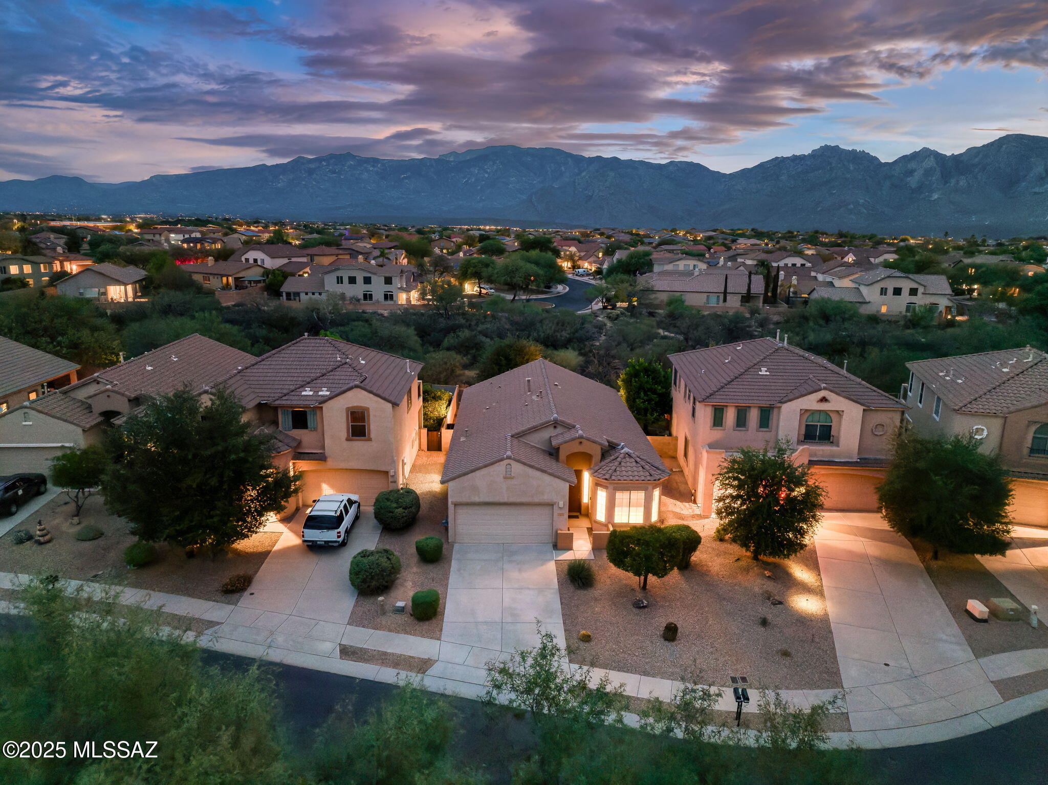 12930 N Topanga Drive