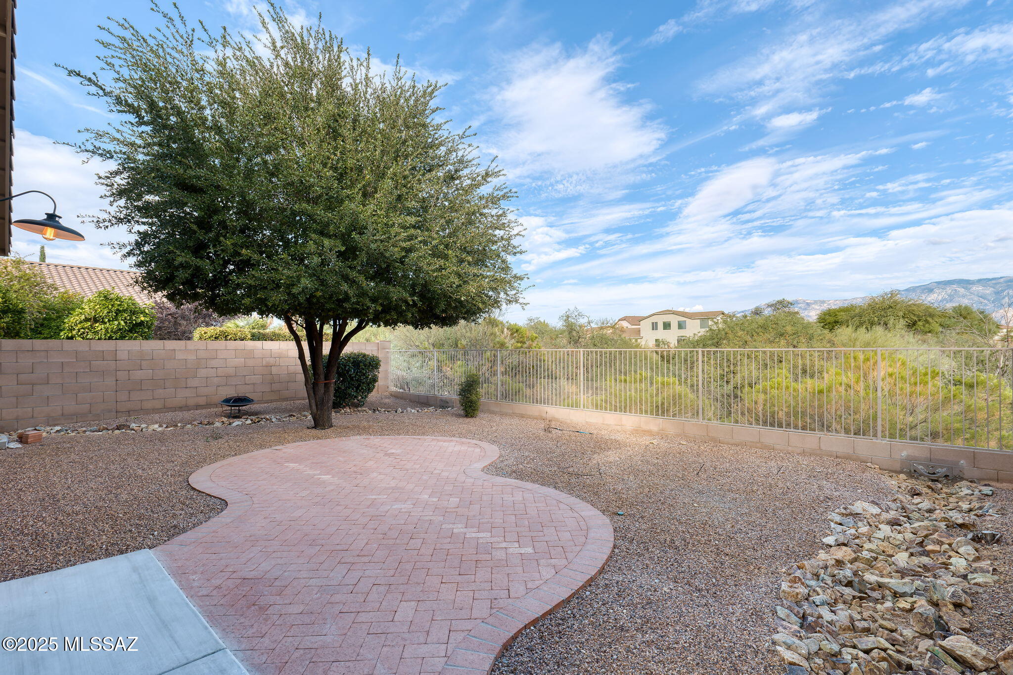 12930 N Topanga Drive