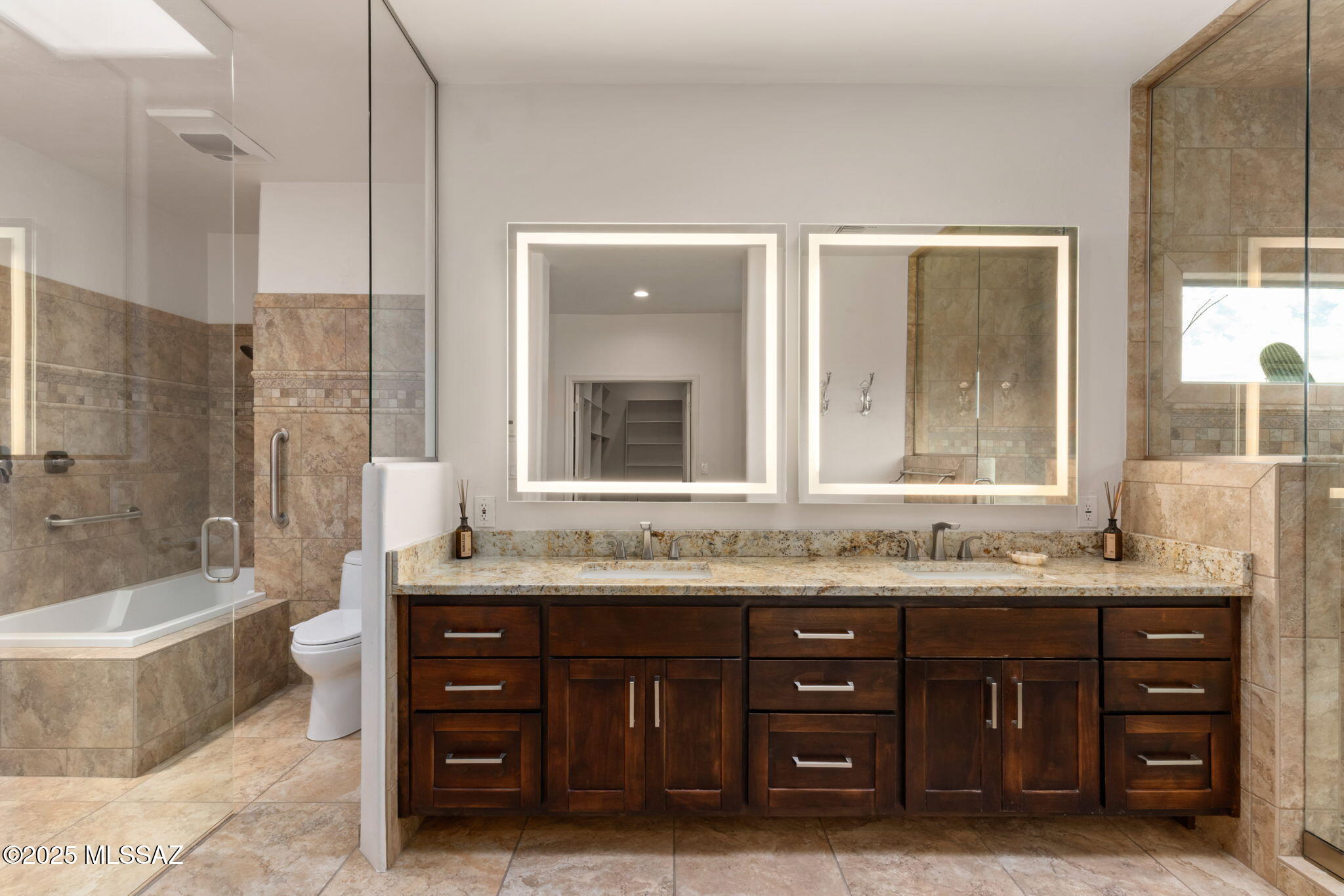 6110 E Paseo Cimarron