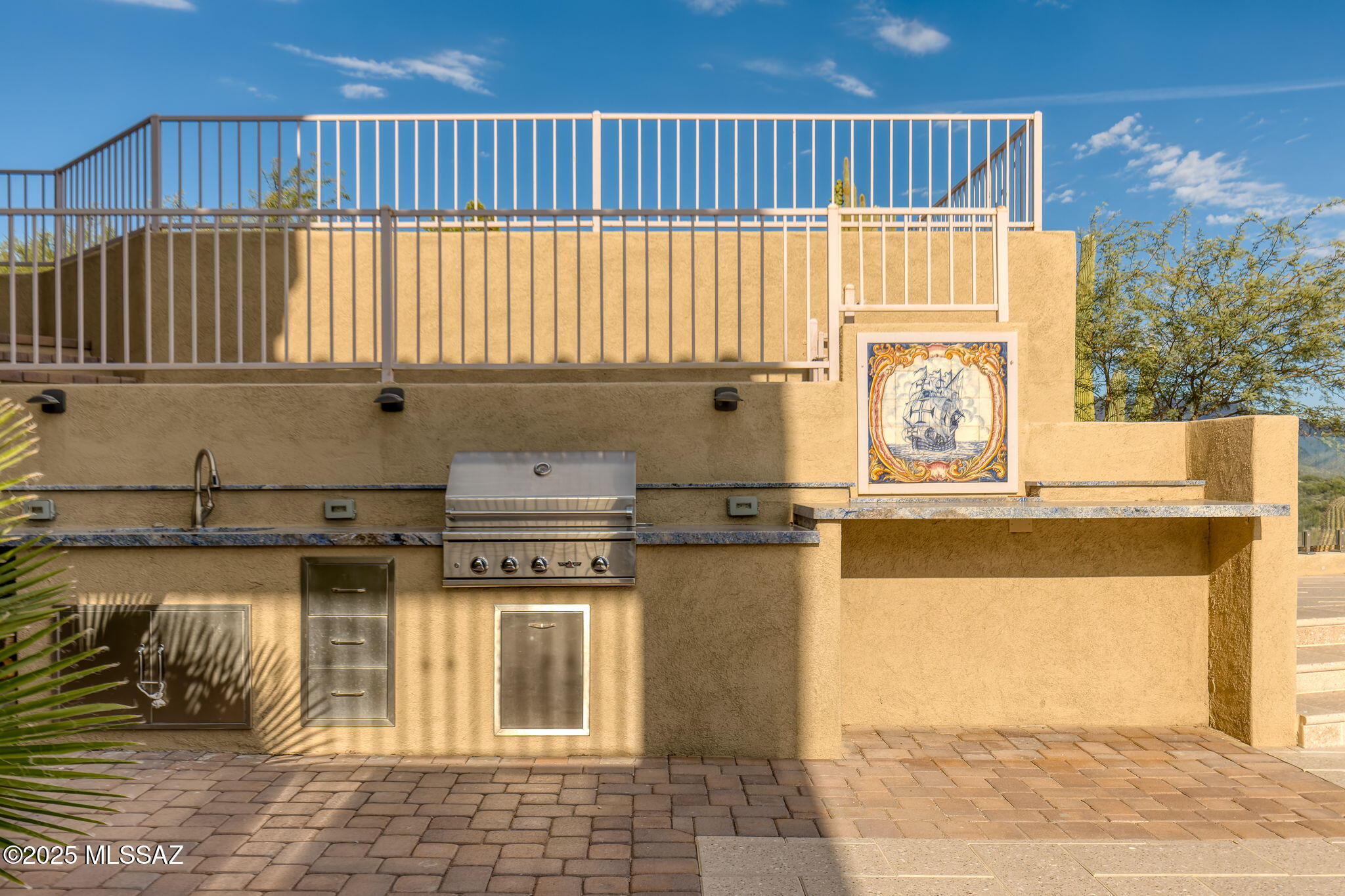 6110 E Paseo Cimarron