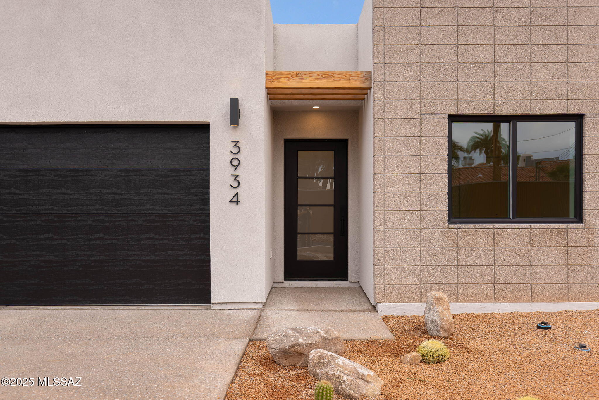 3934 E Elmwood Street