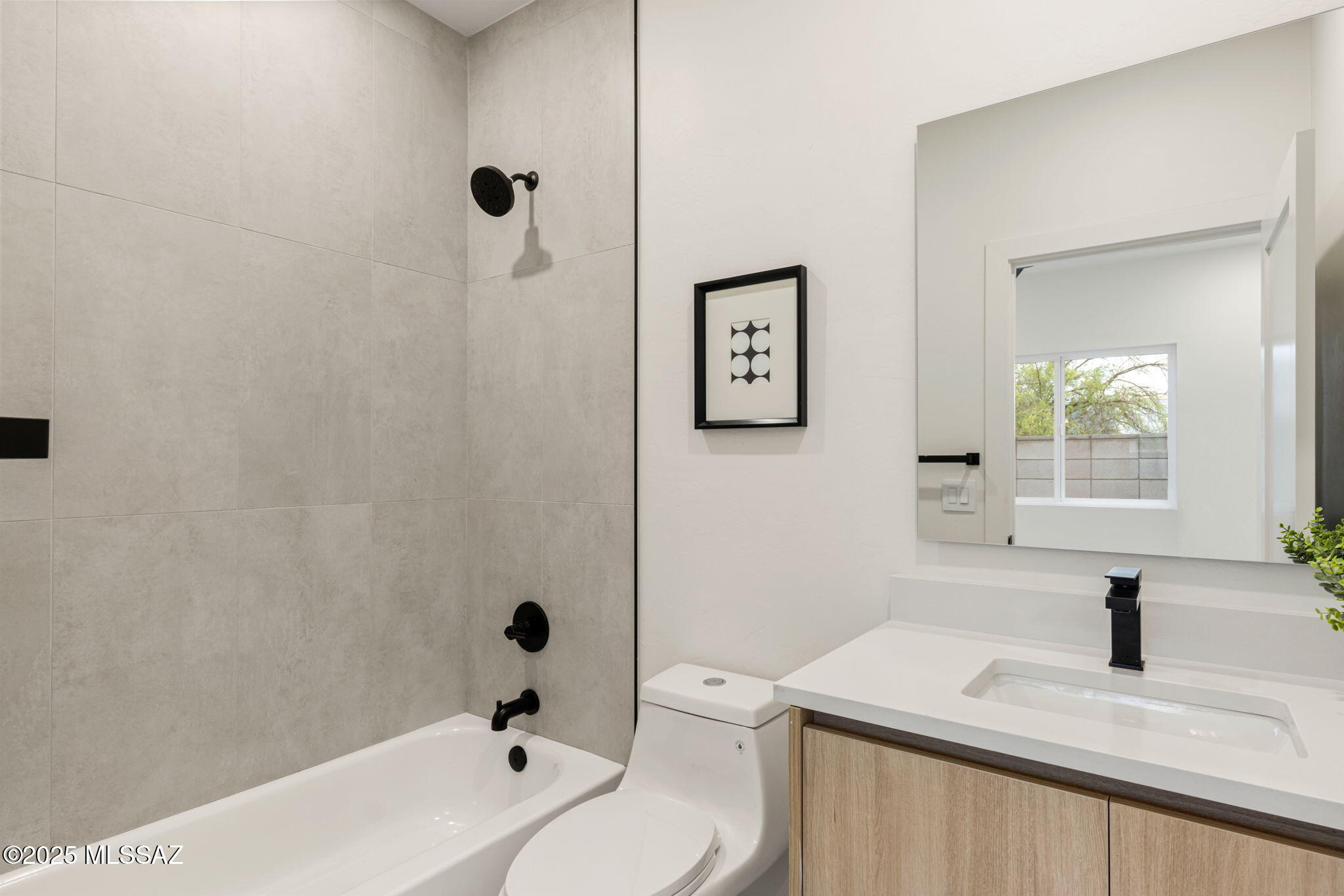 3934 E Elmwood Street